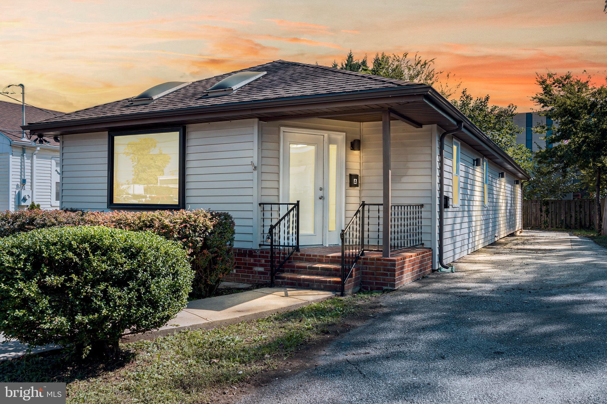 DOWNTOWN FREDERICKSBURG - Residential Lease