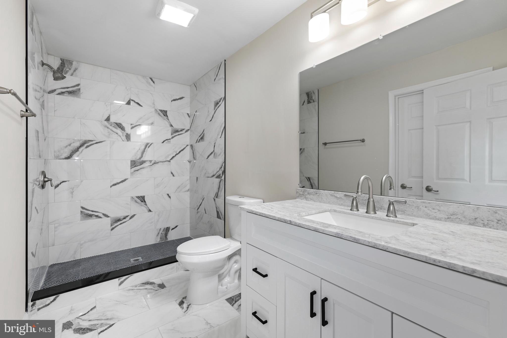 DOWNTOWN FREDERICKSBURG - Residential Lease
