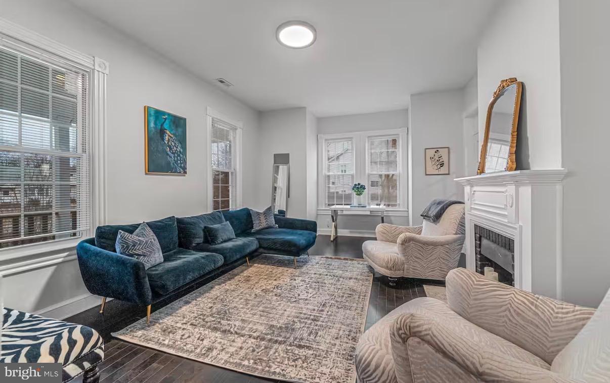 UNIVERSITY PARK - Residential