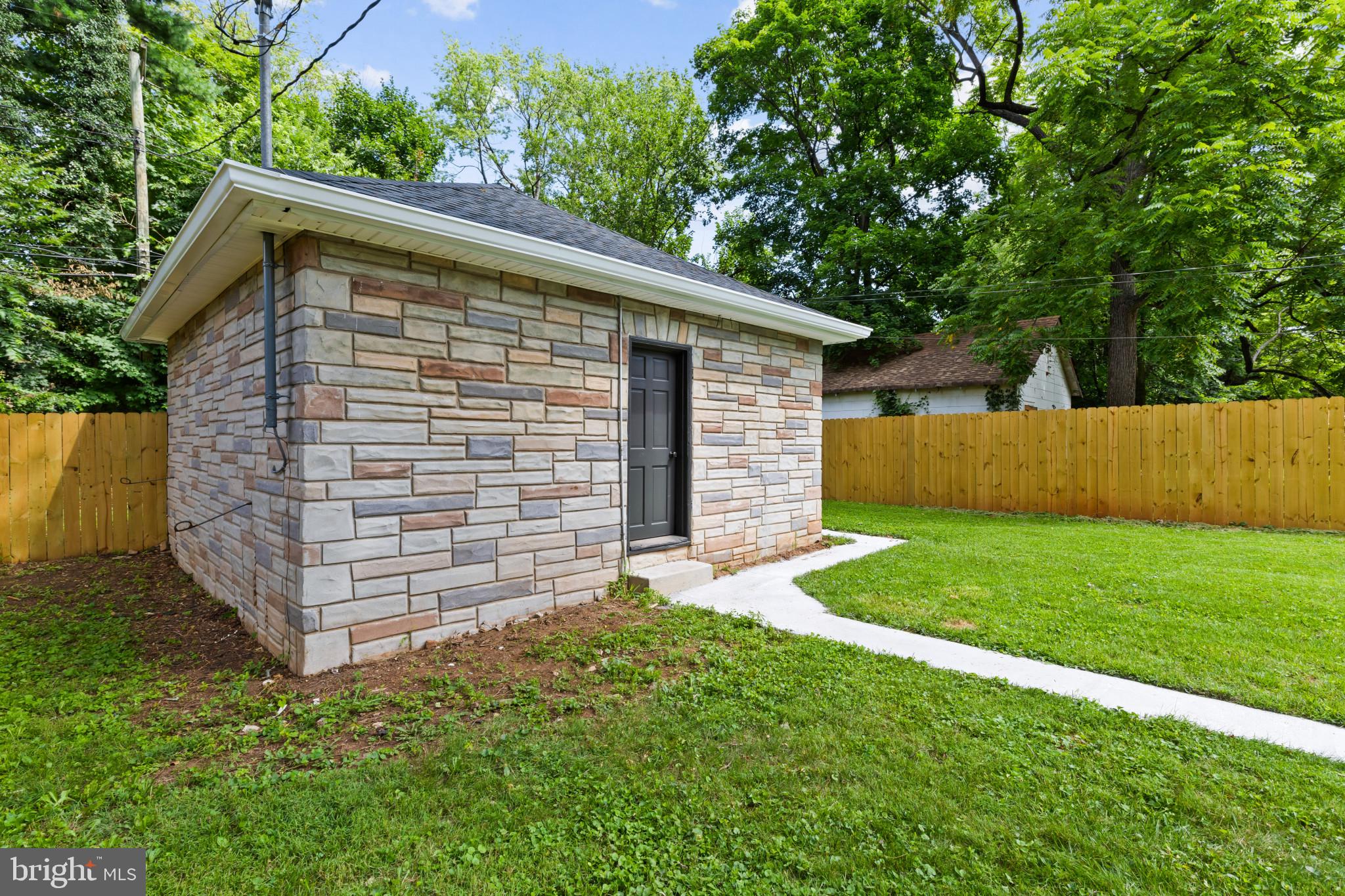 GLEN - Residential