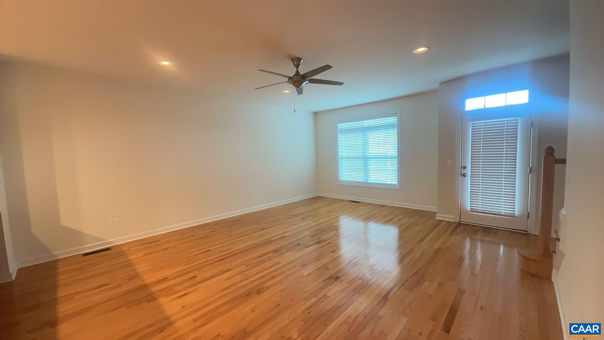 PAVILIONS AT PANTOPS - Residential Lease