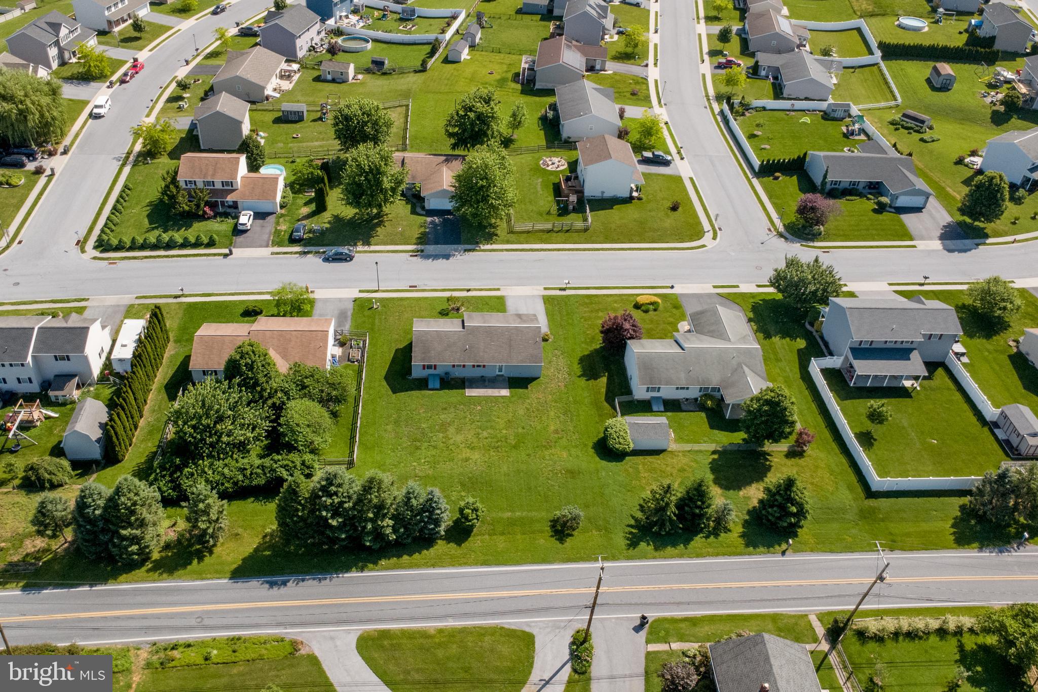 NEWBURG VILLAGE - Residential