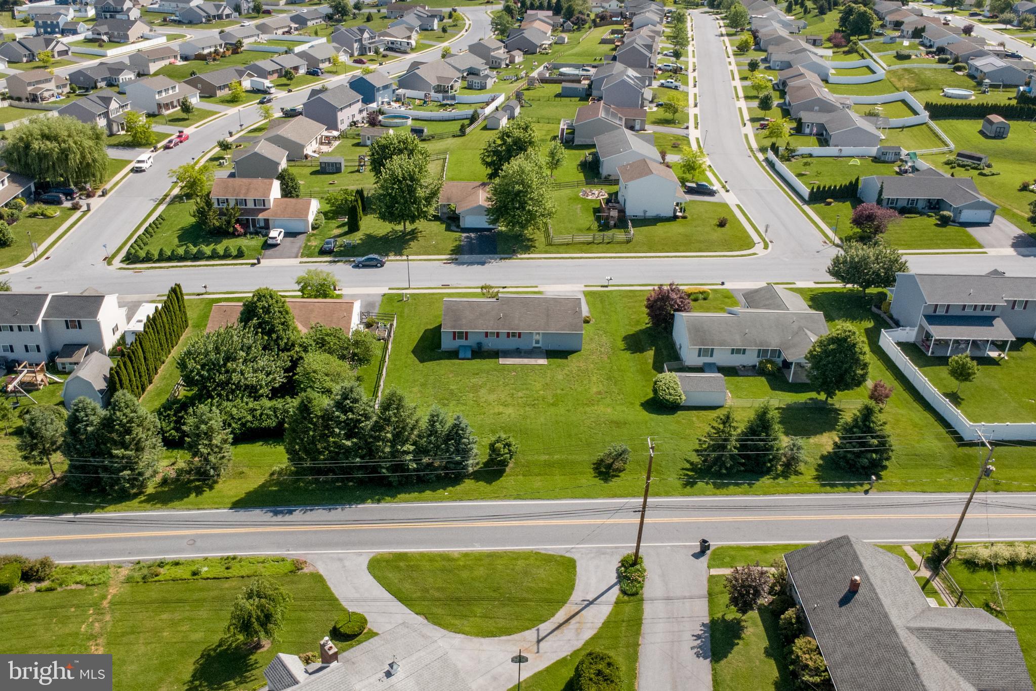 NEWBURG VILLAGE - Residential