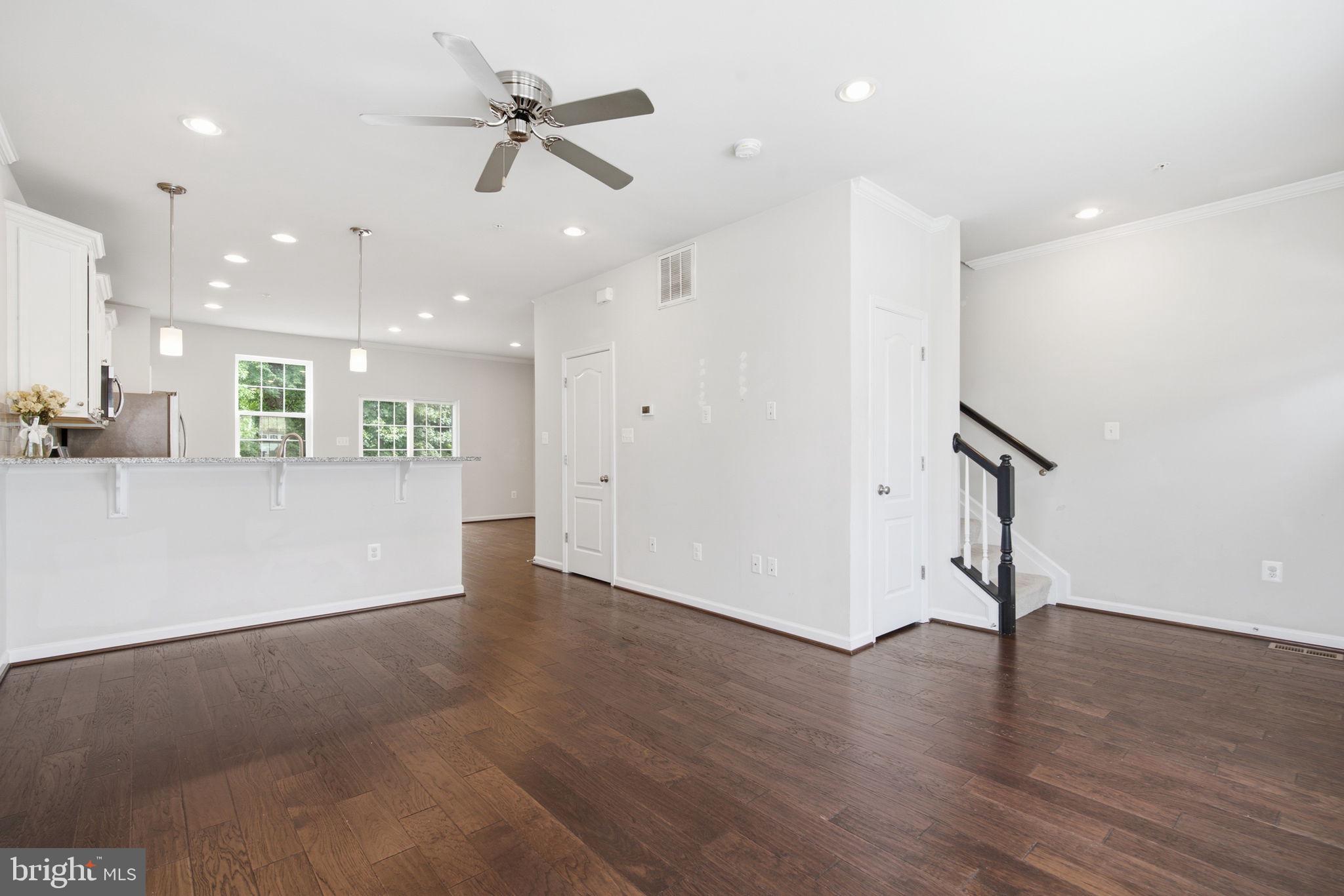 DORCHESTER VIEW - Residential
