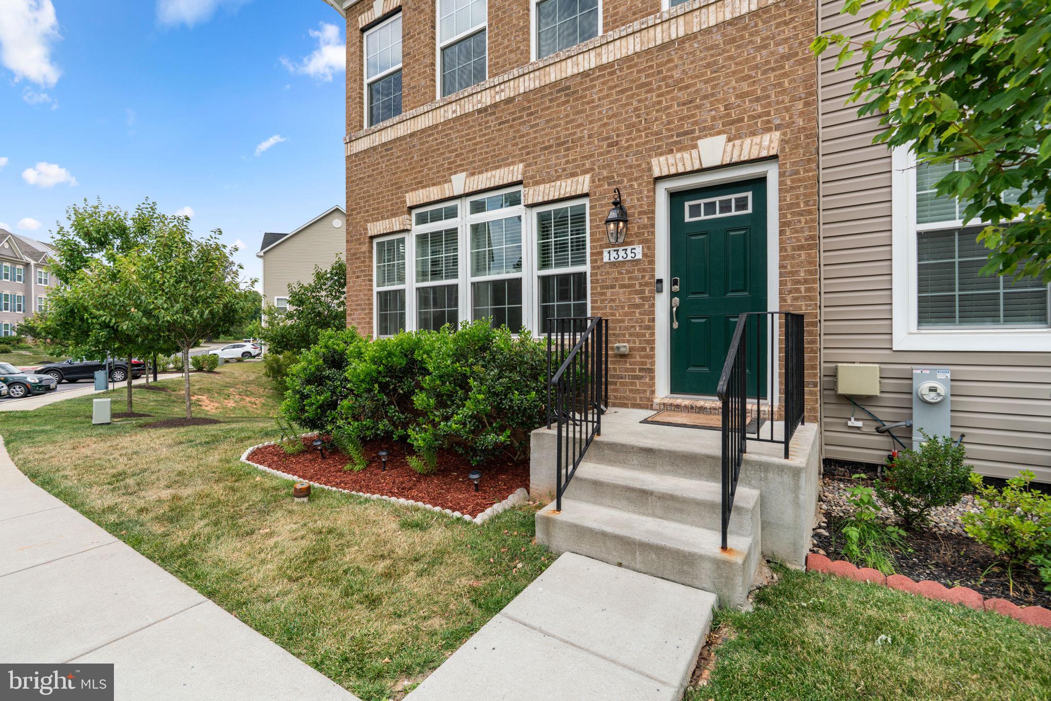 DORCHESTER VIEW - Residential