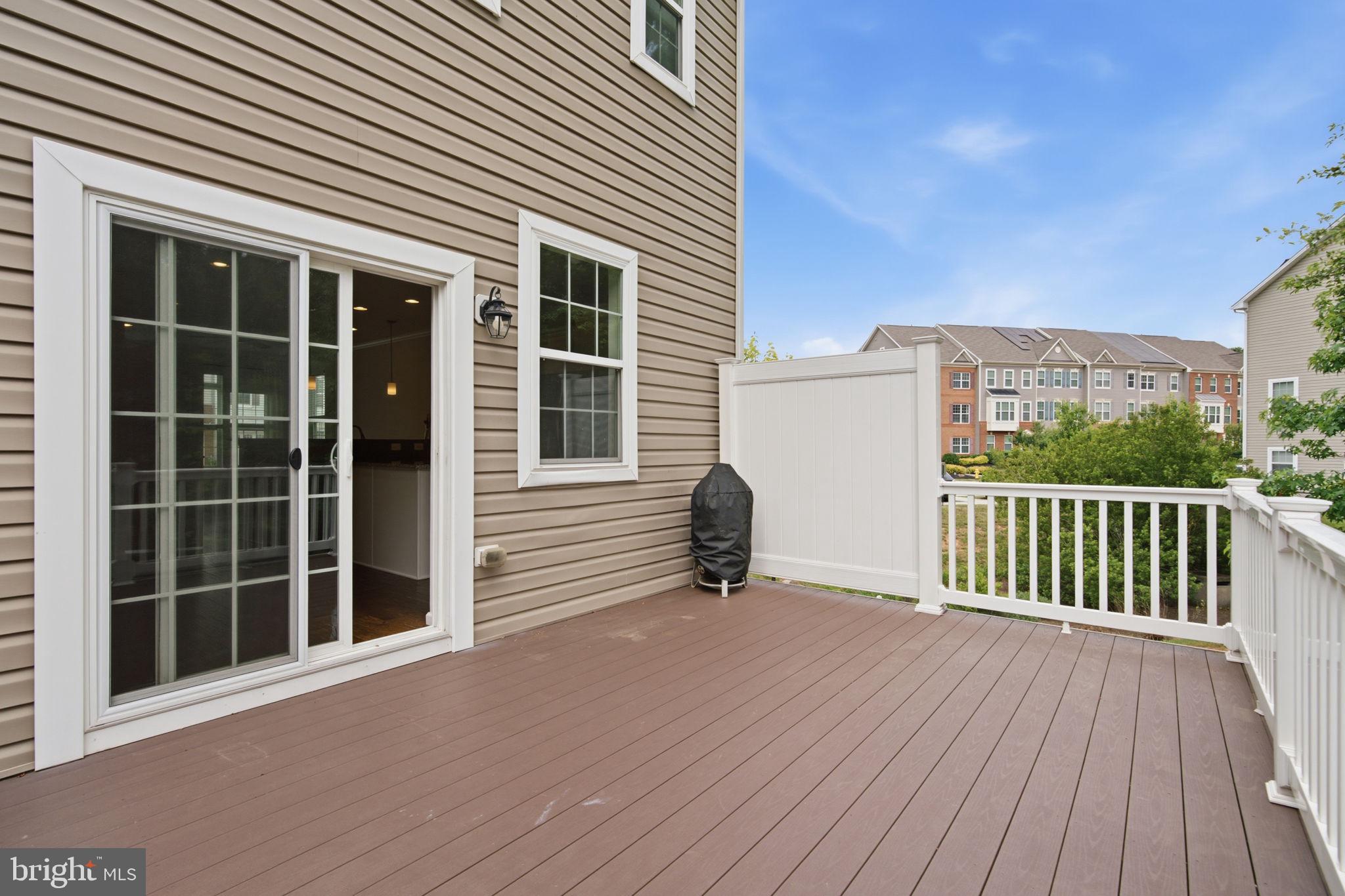 DORCHESTER VIEW - Residential