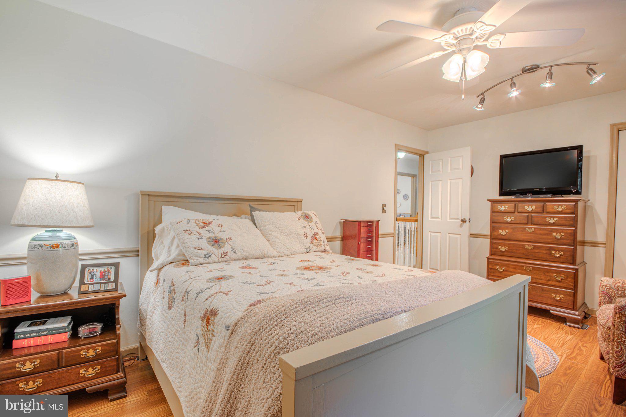 ROCKAWALKIN VILLAGE - Residential