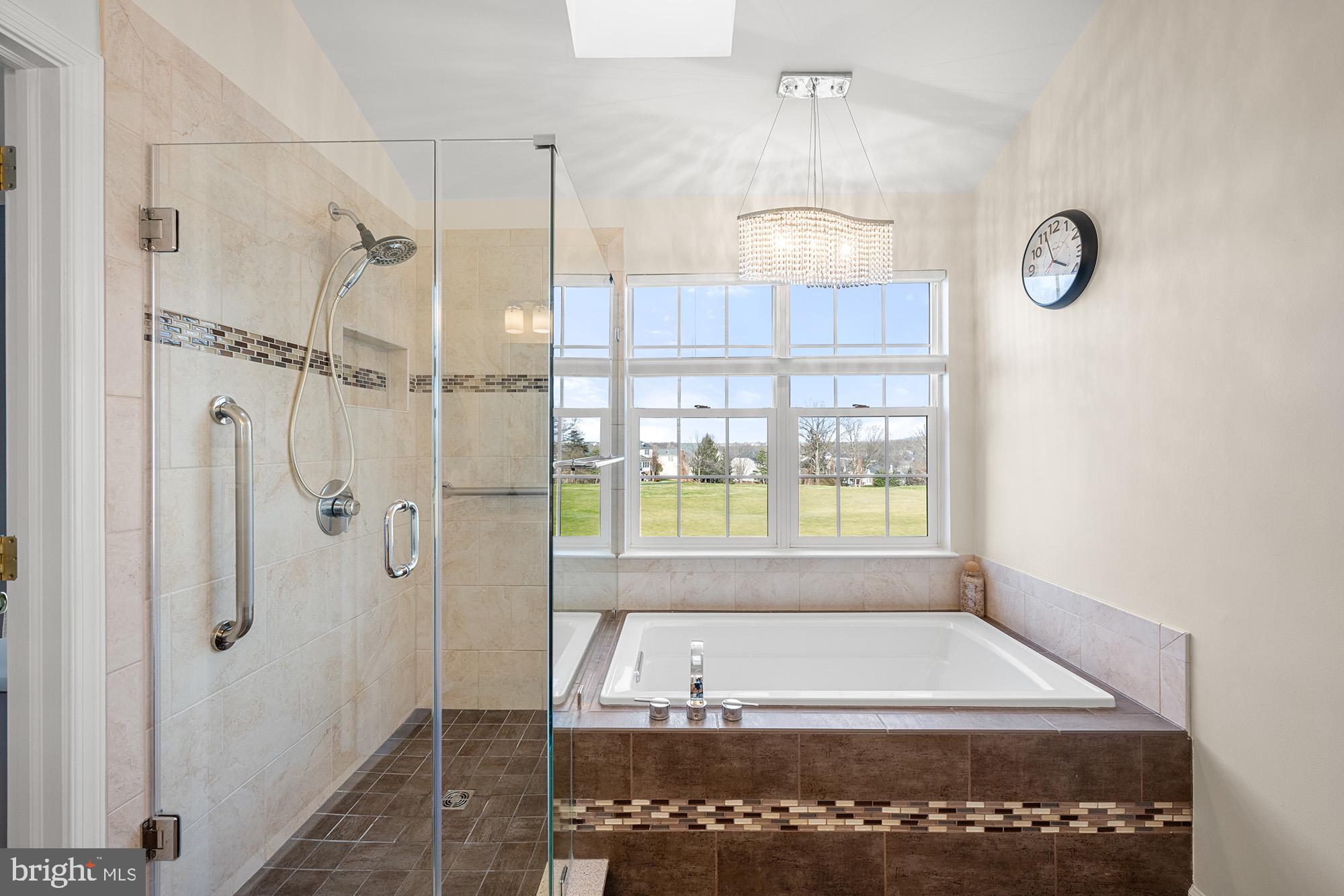 BELMONT COUNTRY CLUB - Residential