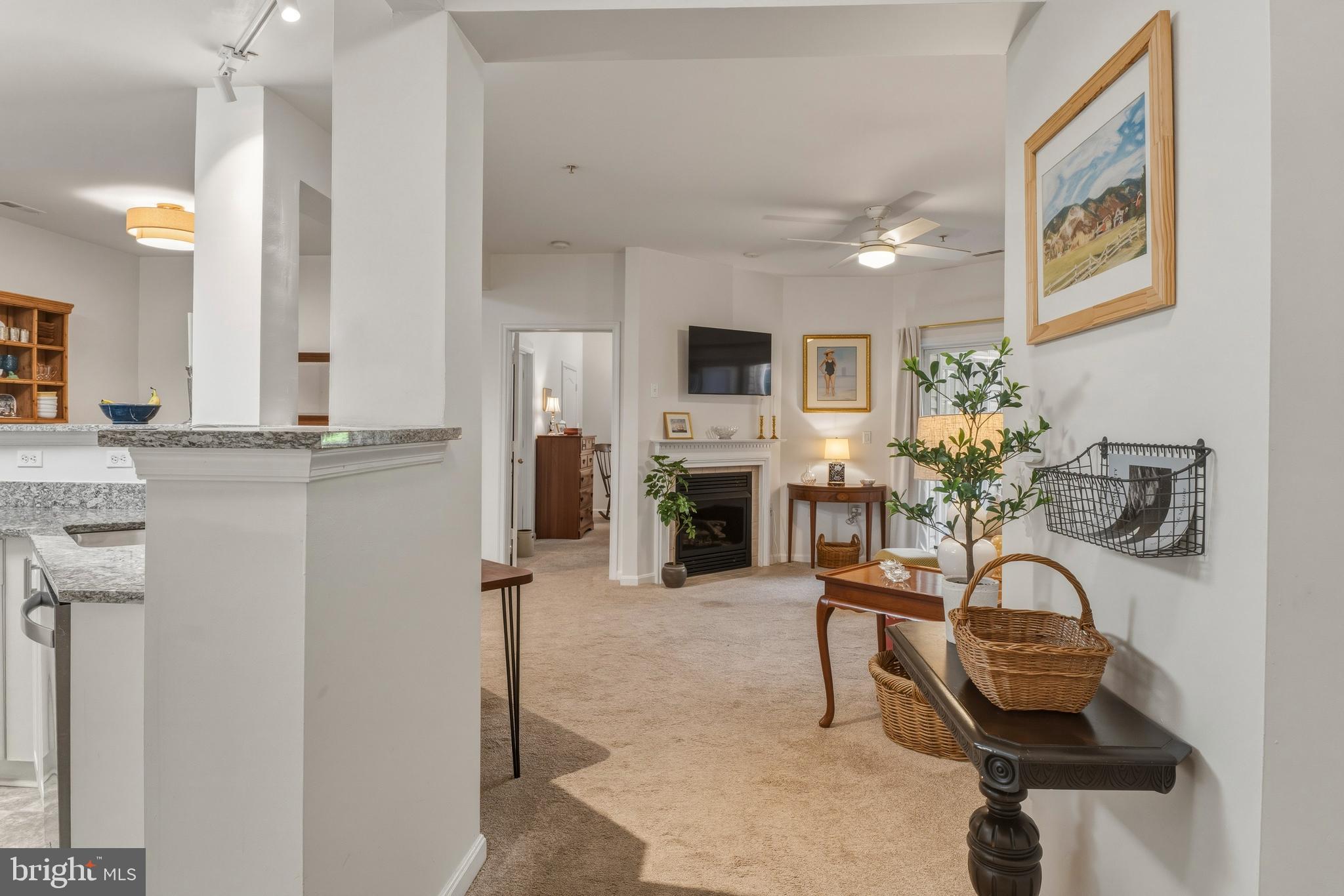 HIGH VIEW - Residential