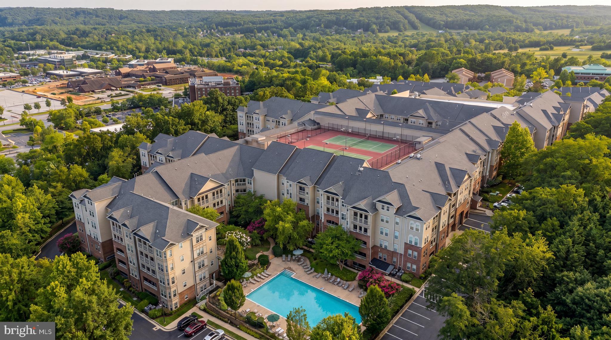 HIGH VIEW - Residential