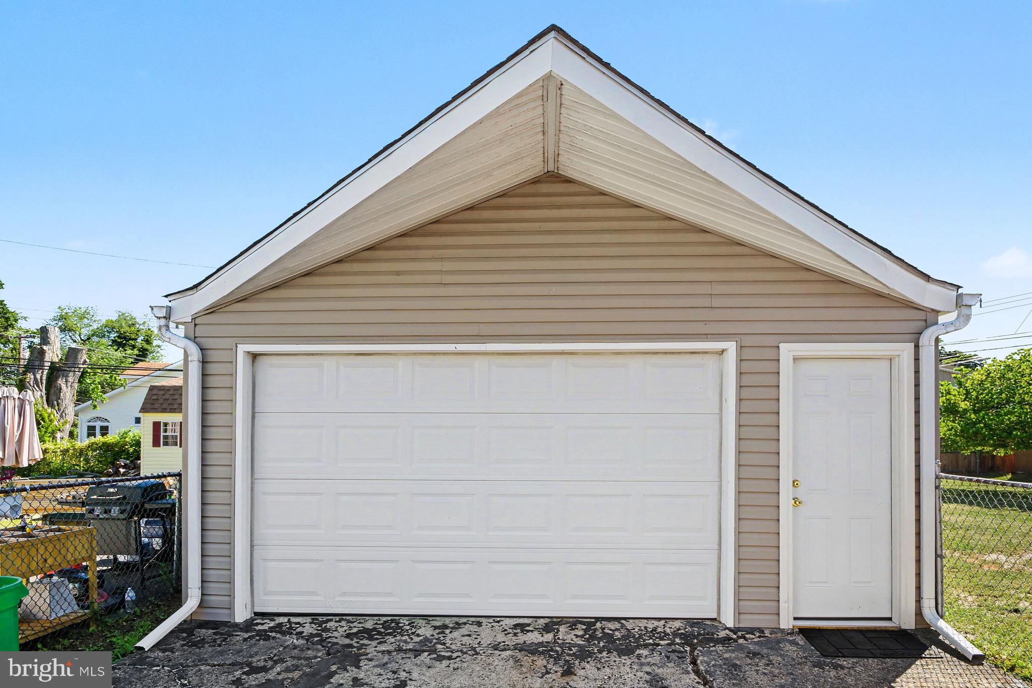 CROYDON ACRES - Residential