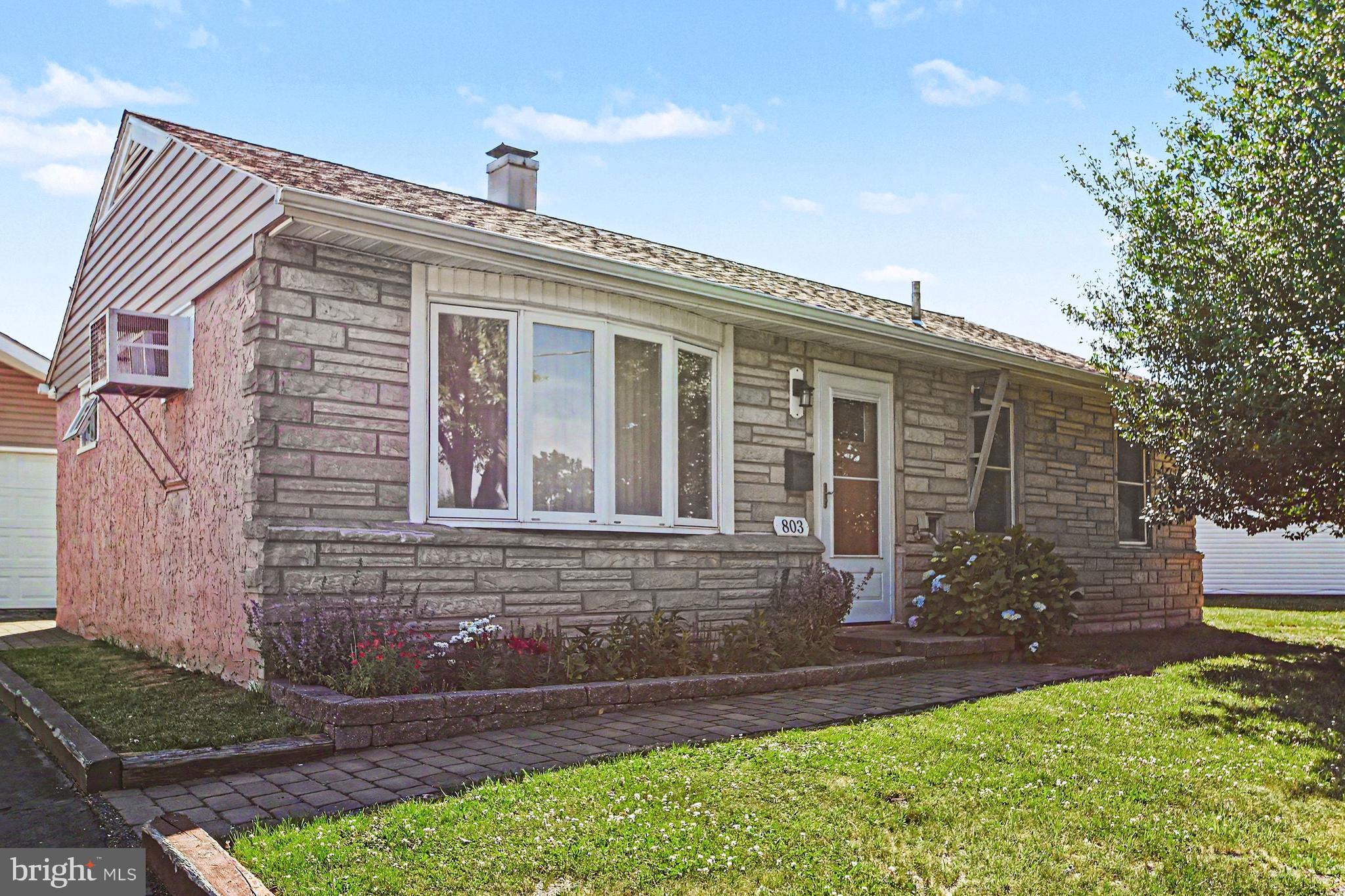 CROYDON ACRES - Residential