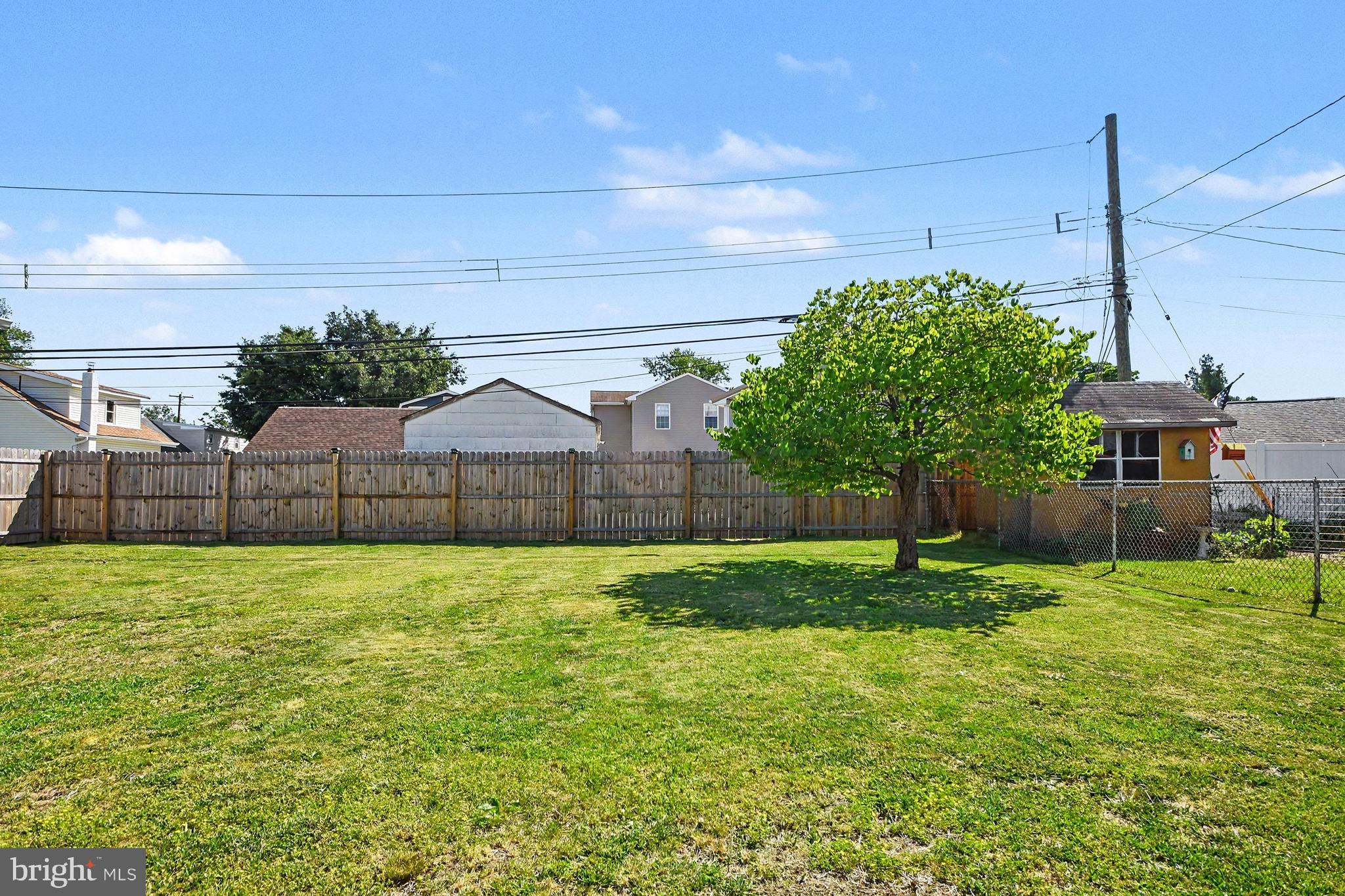 CROYDON ACRES - Residential
