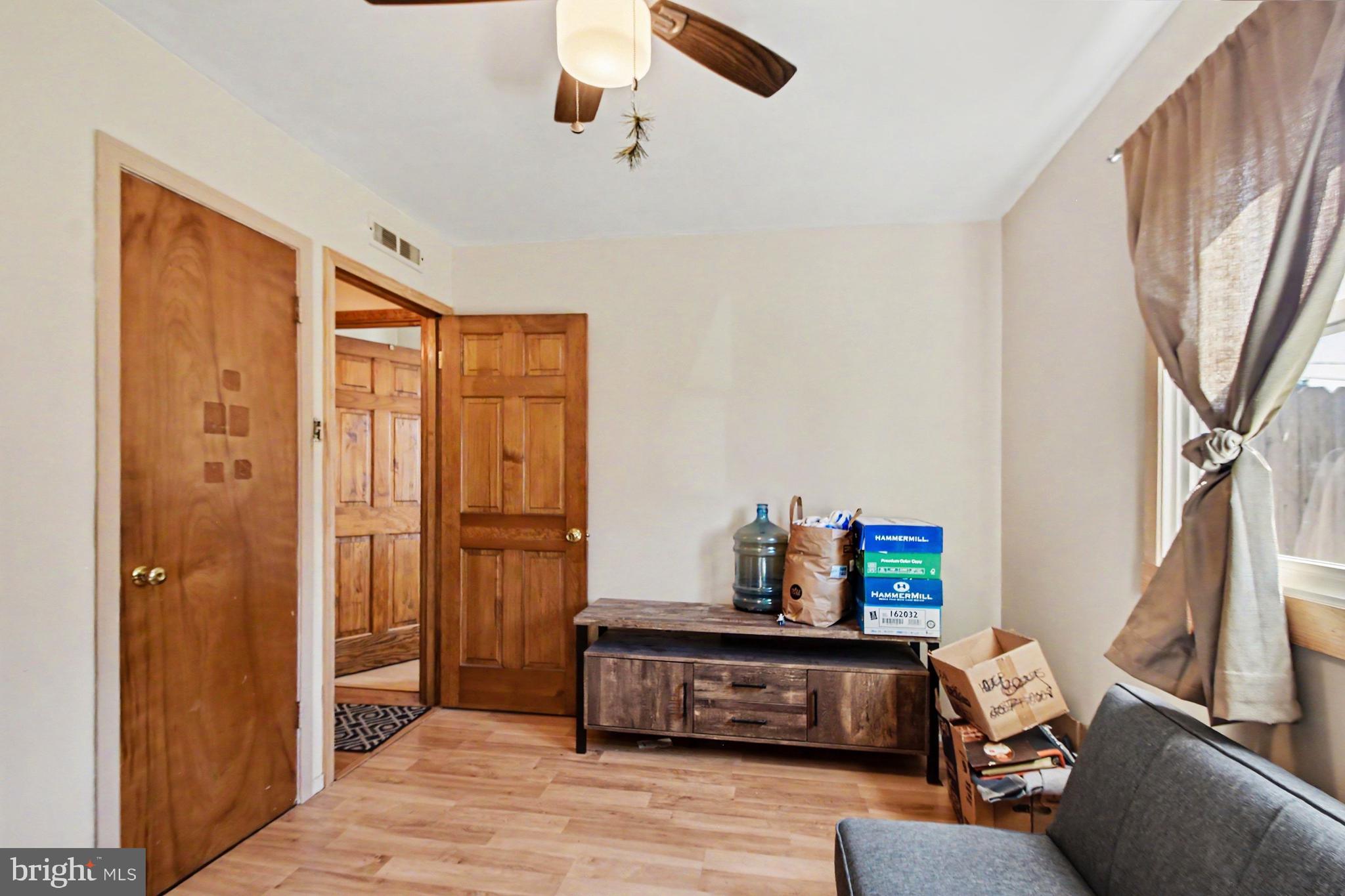 CROYDON ACRES - Residential