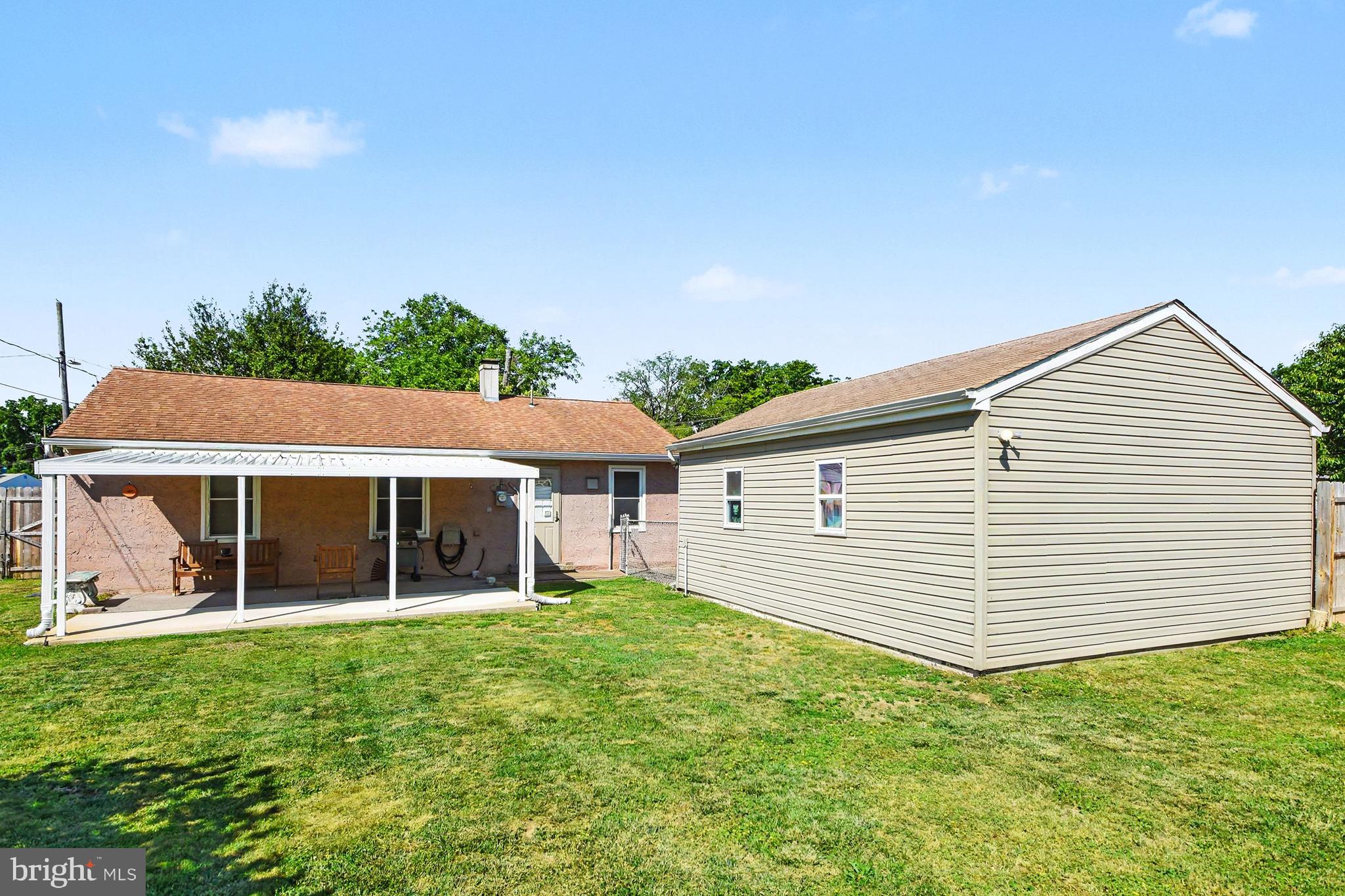 CROYDON ACRES - Residential