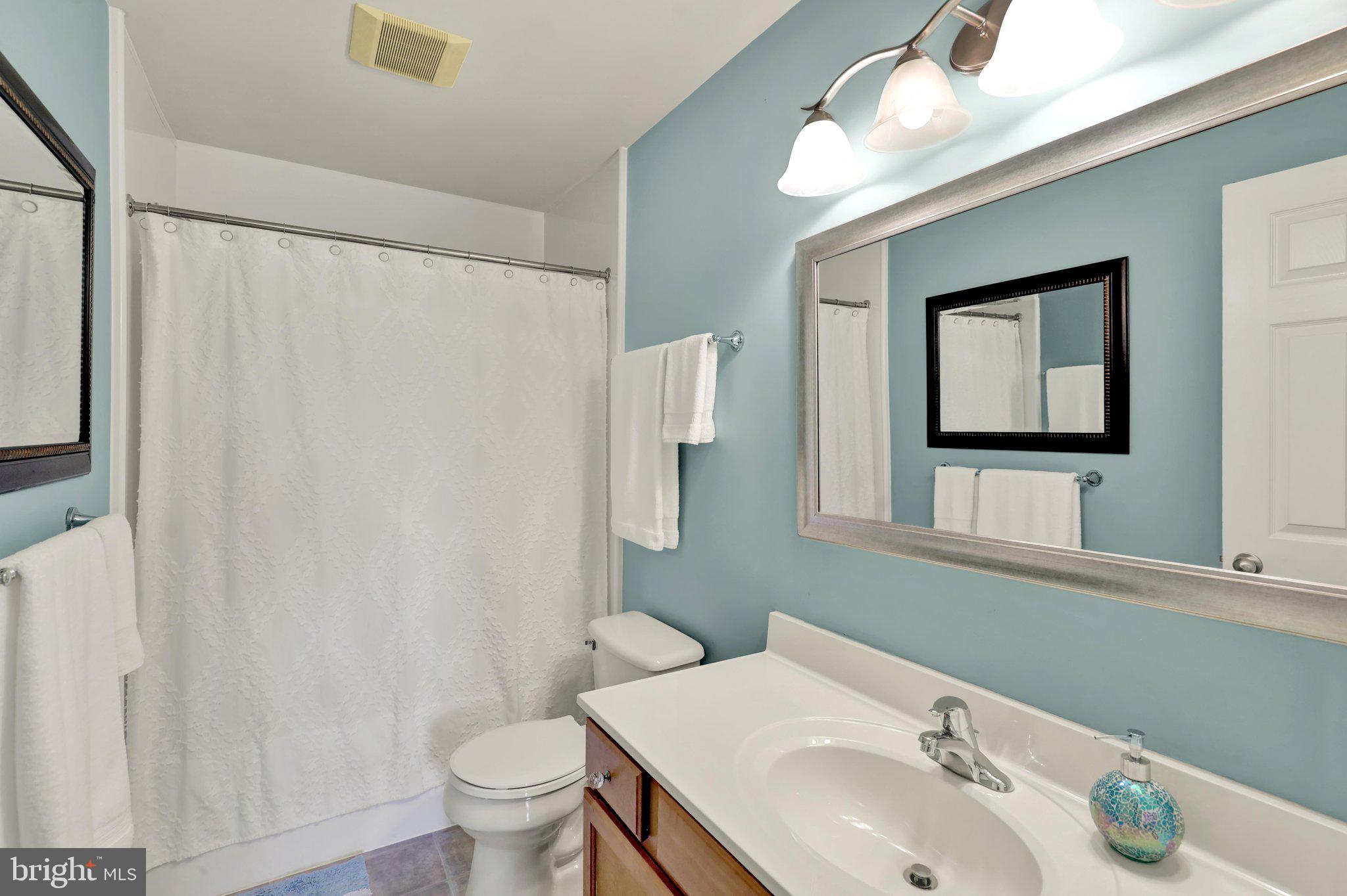 MANOR CREEK - Residential