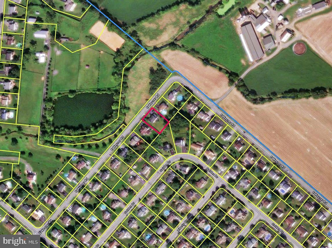 MANOR CREEK - Residential