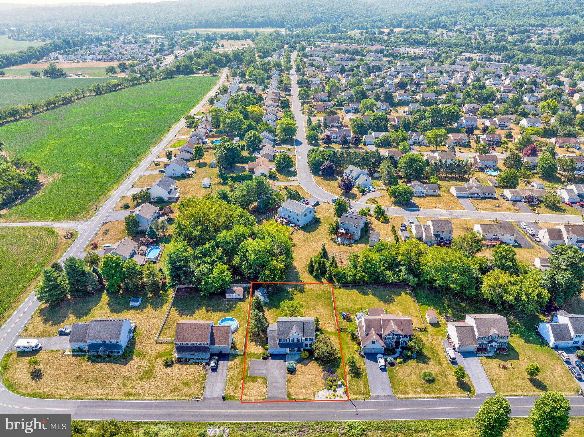 MANOR CREEK - Residential