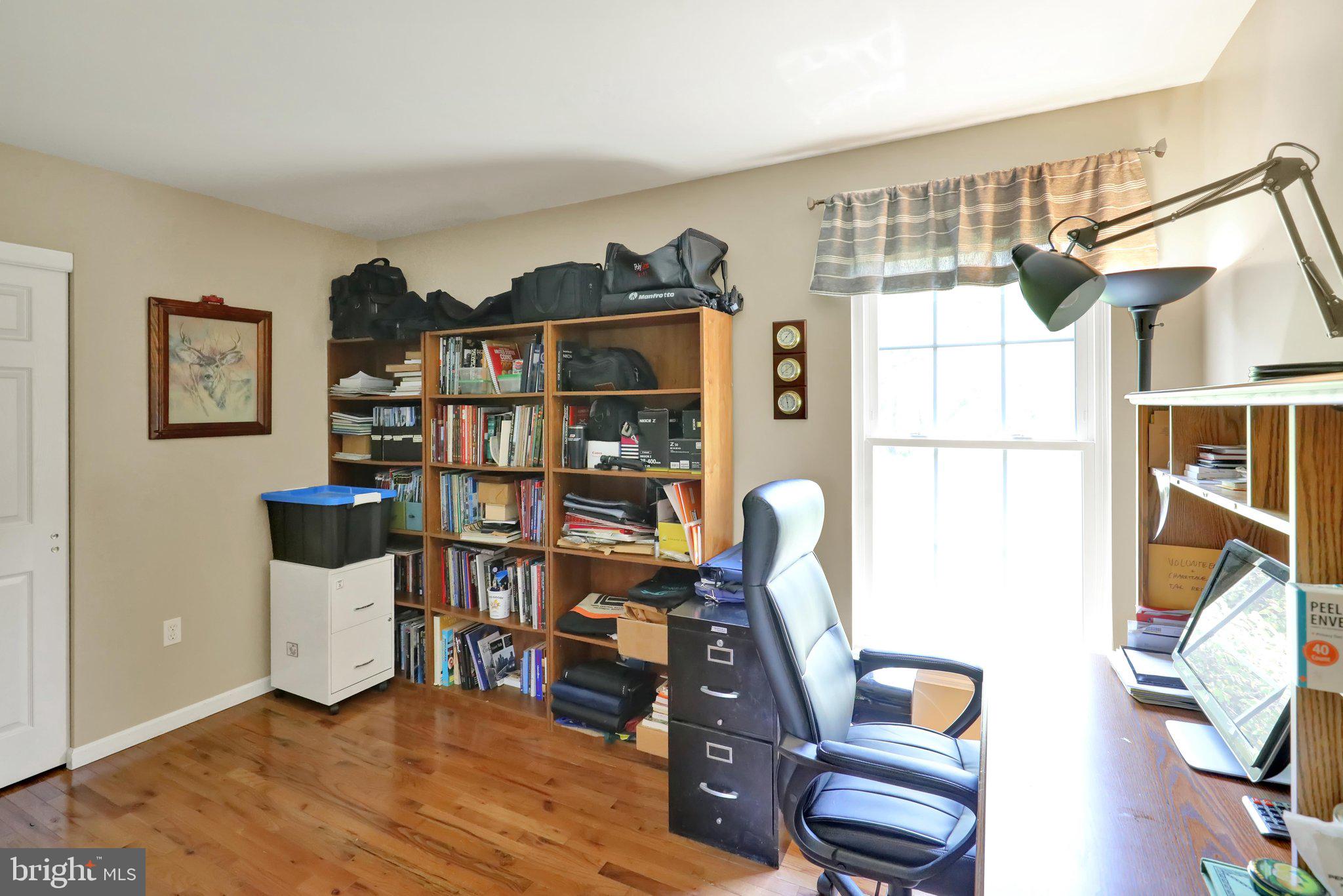 MANOR CREEK - Residential