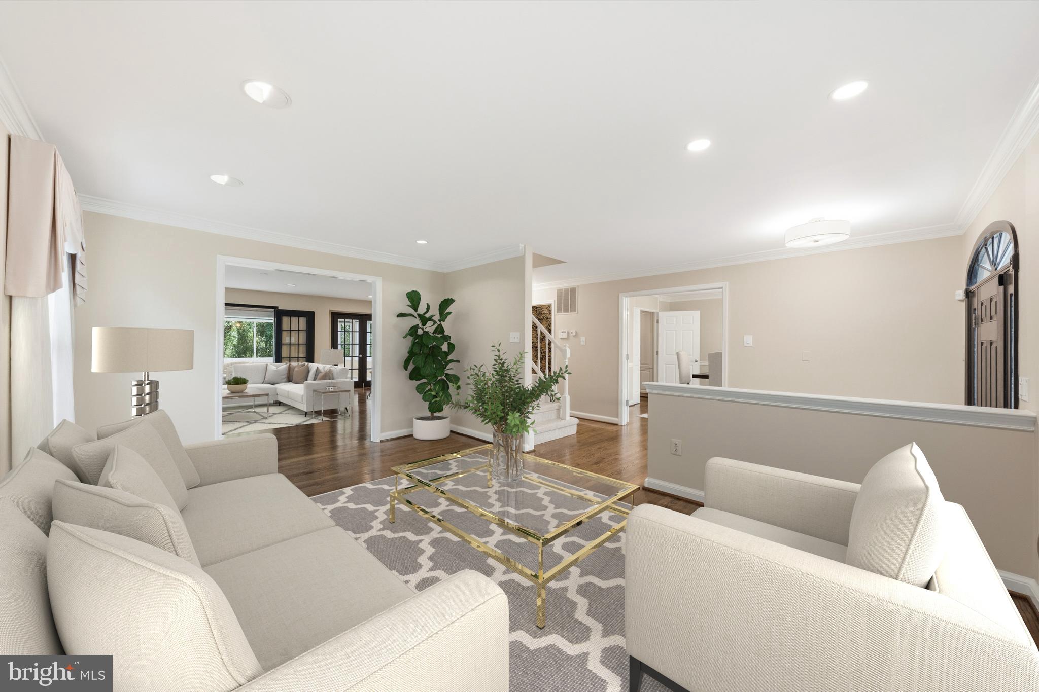 MONTROSE VILLAGE - Residential