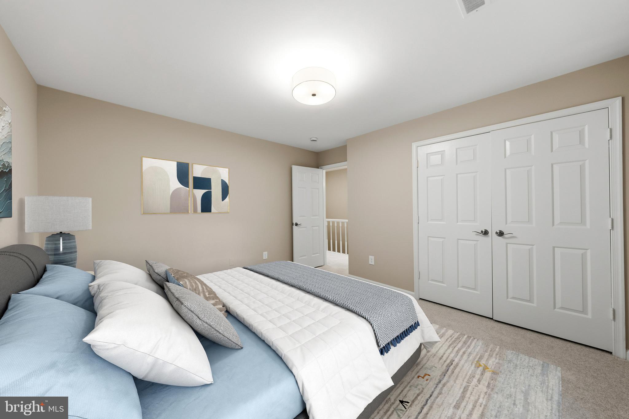 MONTROSE VILLAGE - Residential