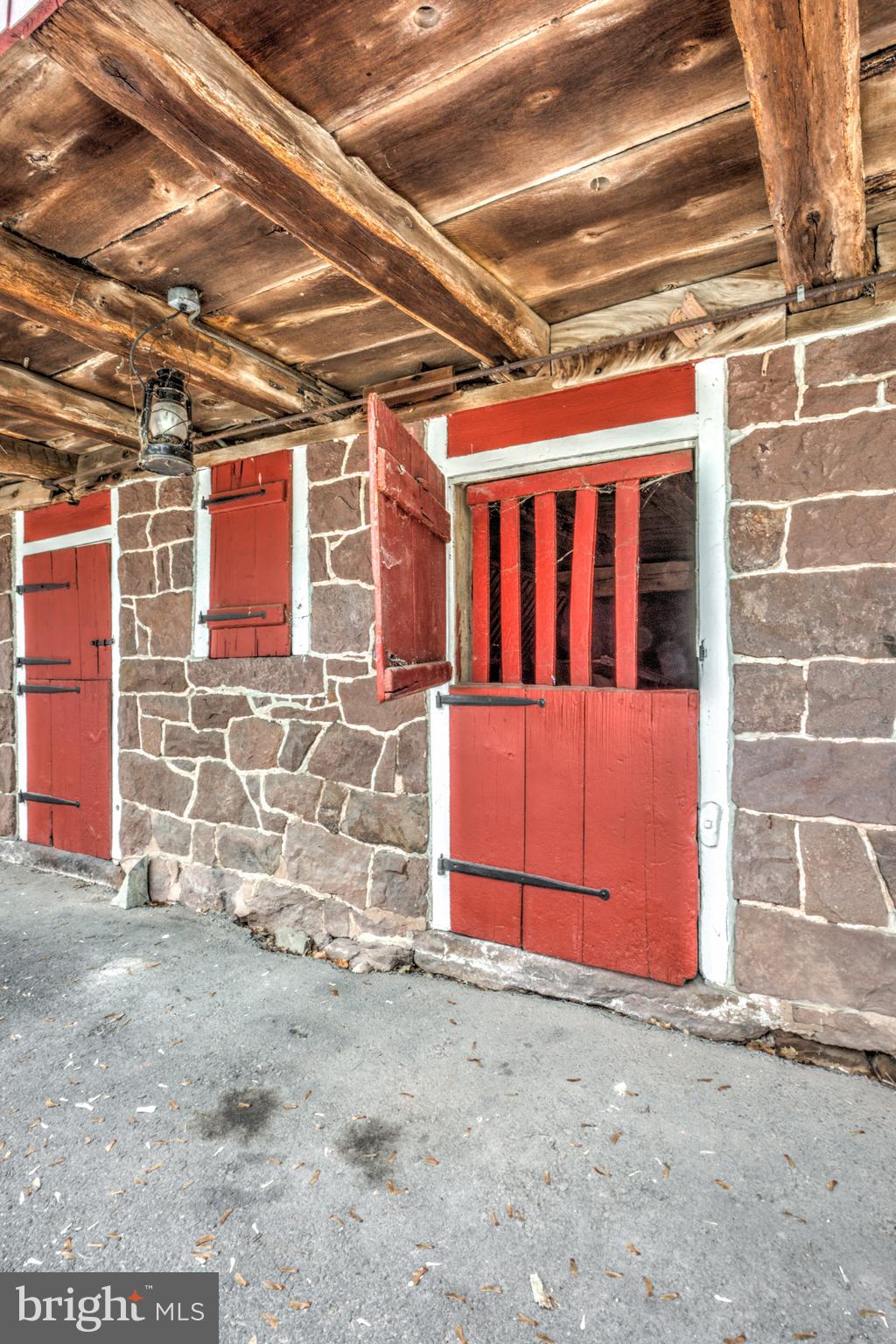 BRECKNOCK TOWNSHIP - Residential