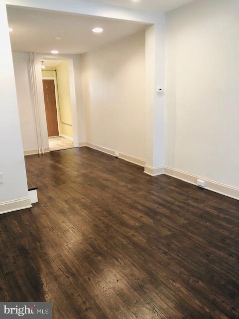 OLDE KENSINGTON - Residential Lease