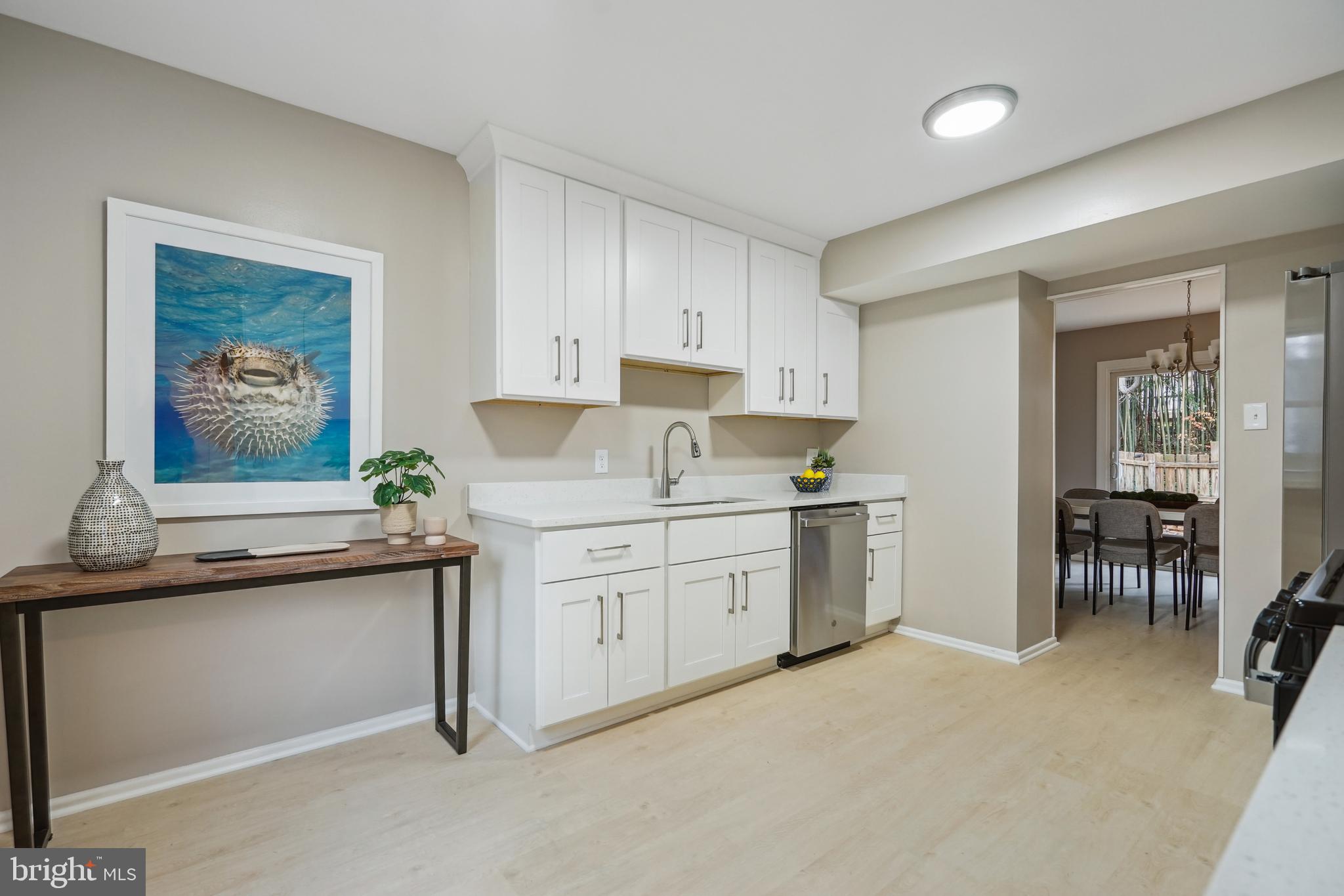 LAKE BRADDOCK - Residential