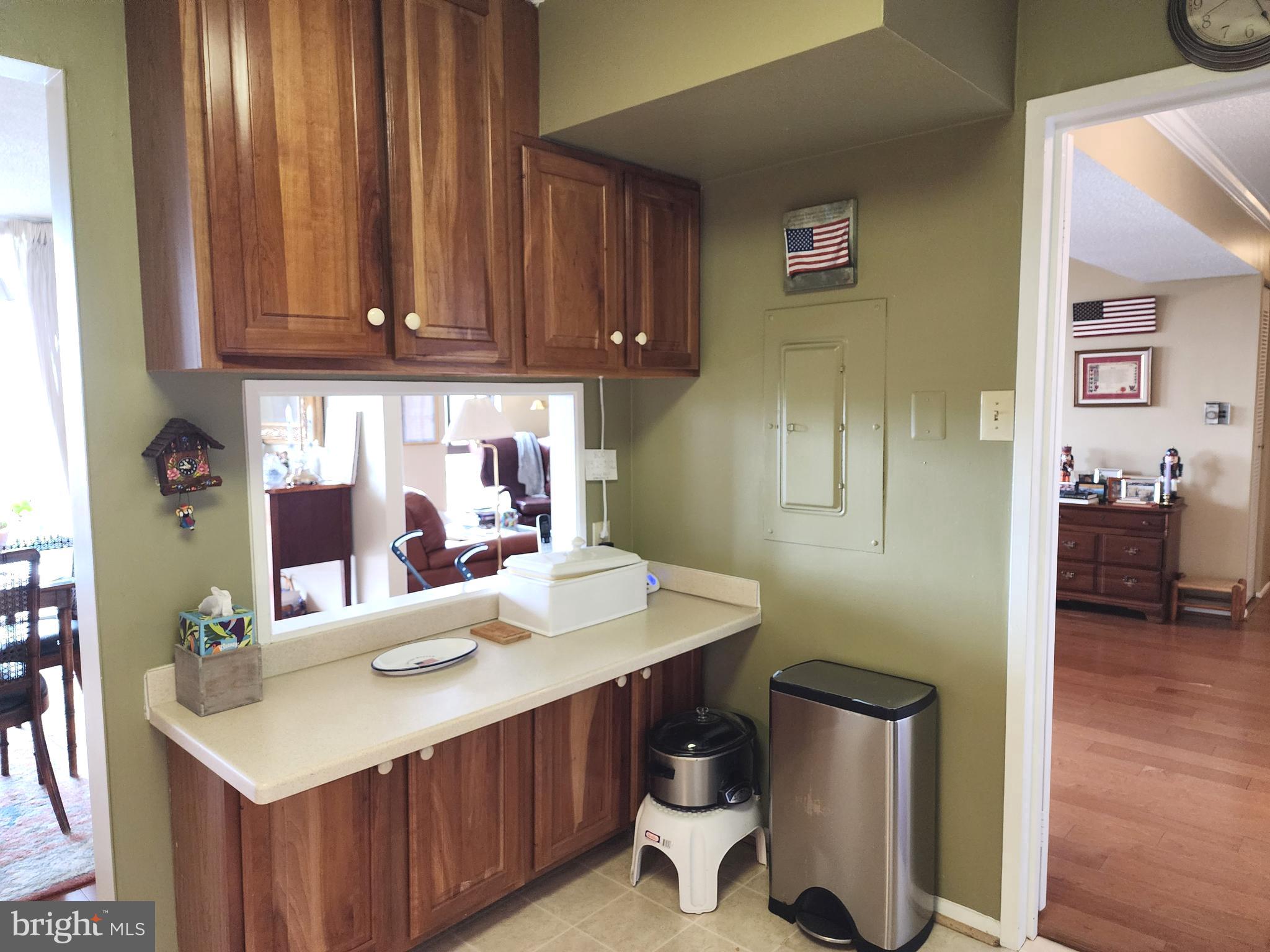 MCLEAN HOUSE NORTH - Residential