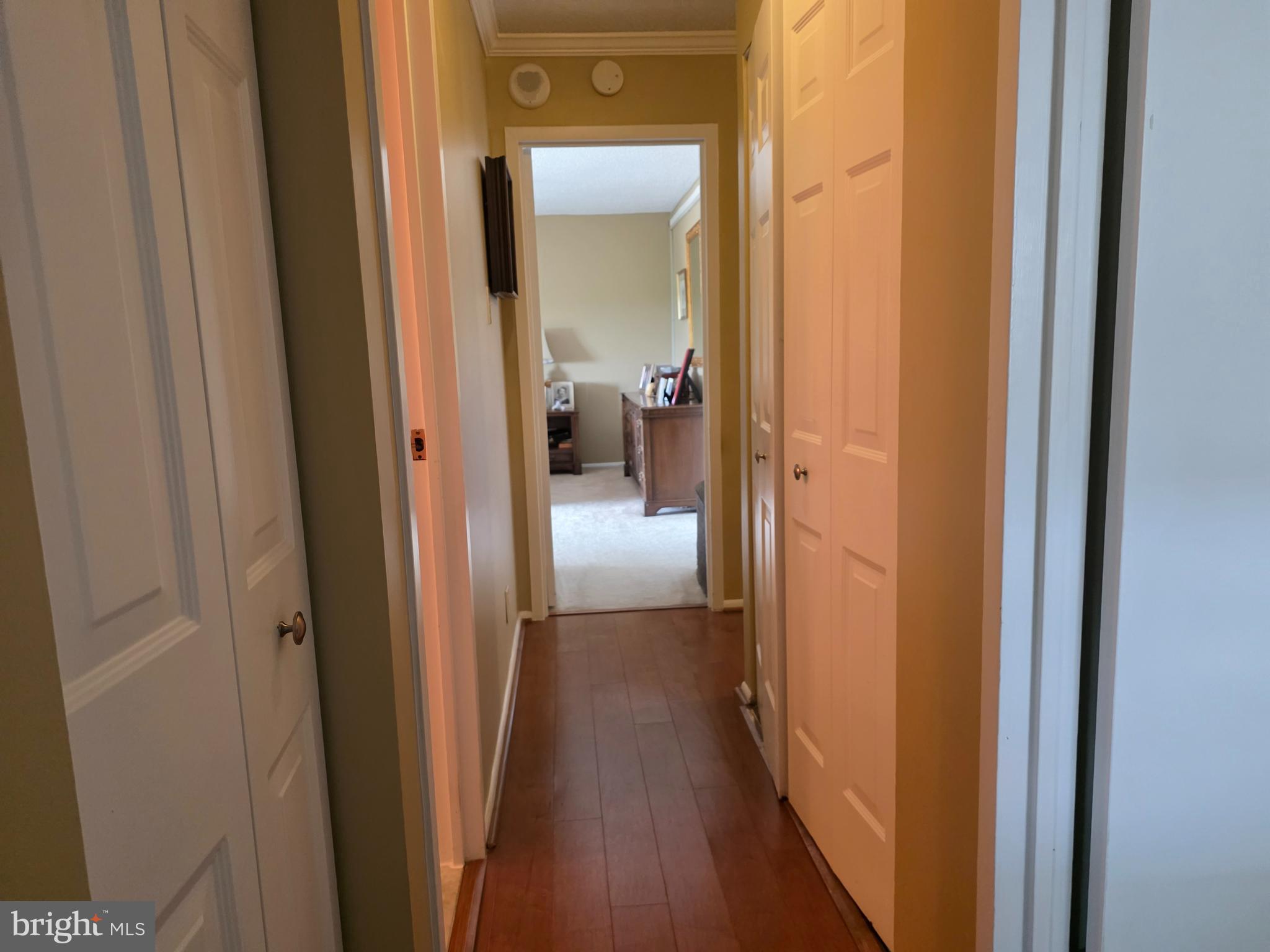 MCLEAN HOUSE NORTH - Residential