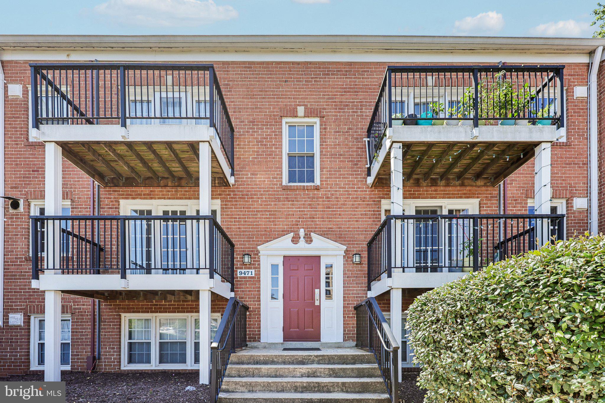 FOXCROFT COLONY CONDOS - Residential