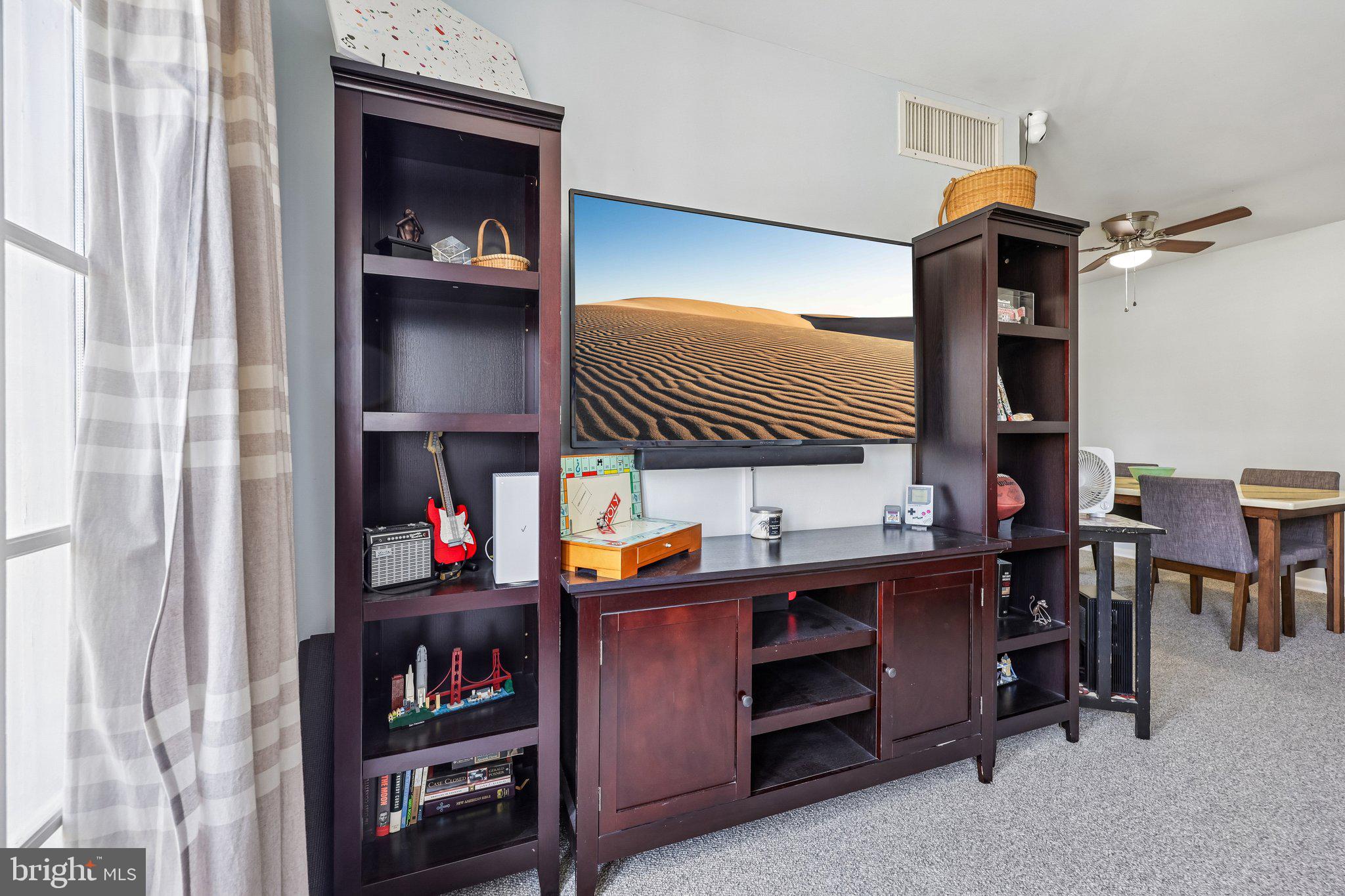 FOXCROFT COLONY CONDOS - Residential
