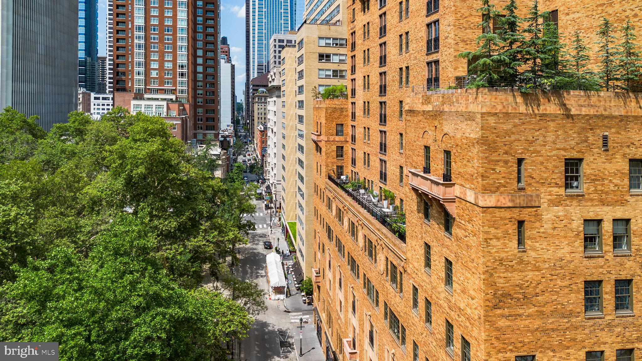 RITTENHOUSE SQUARE - Residential