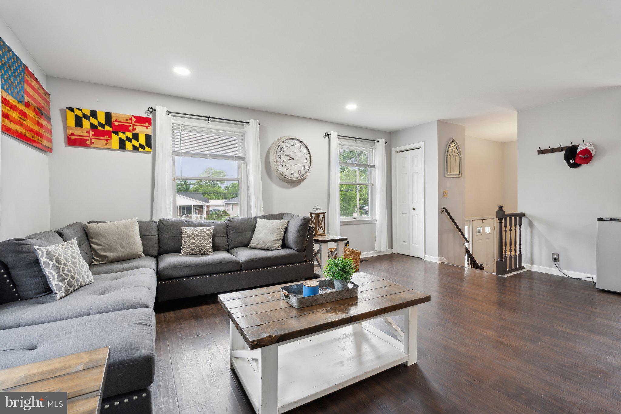 OLIVER BEACH - Residential