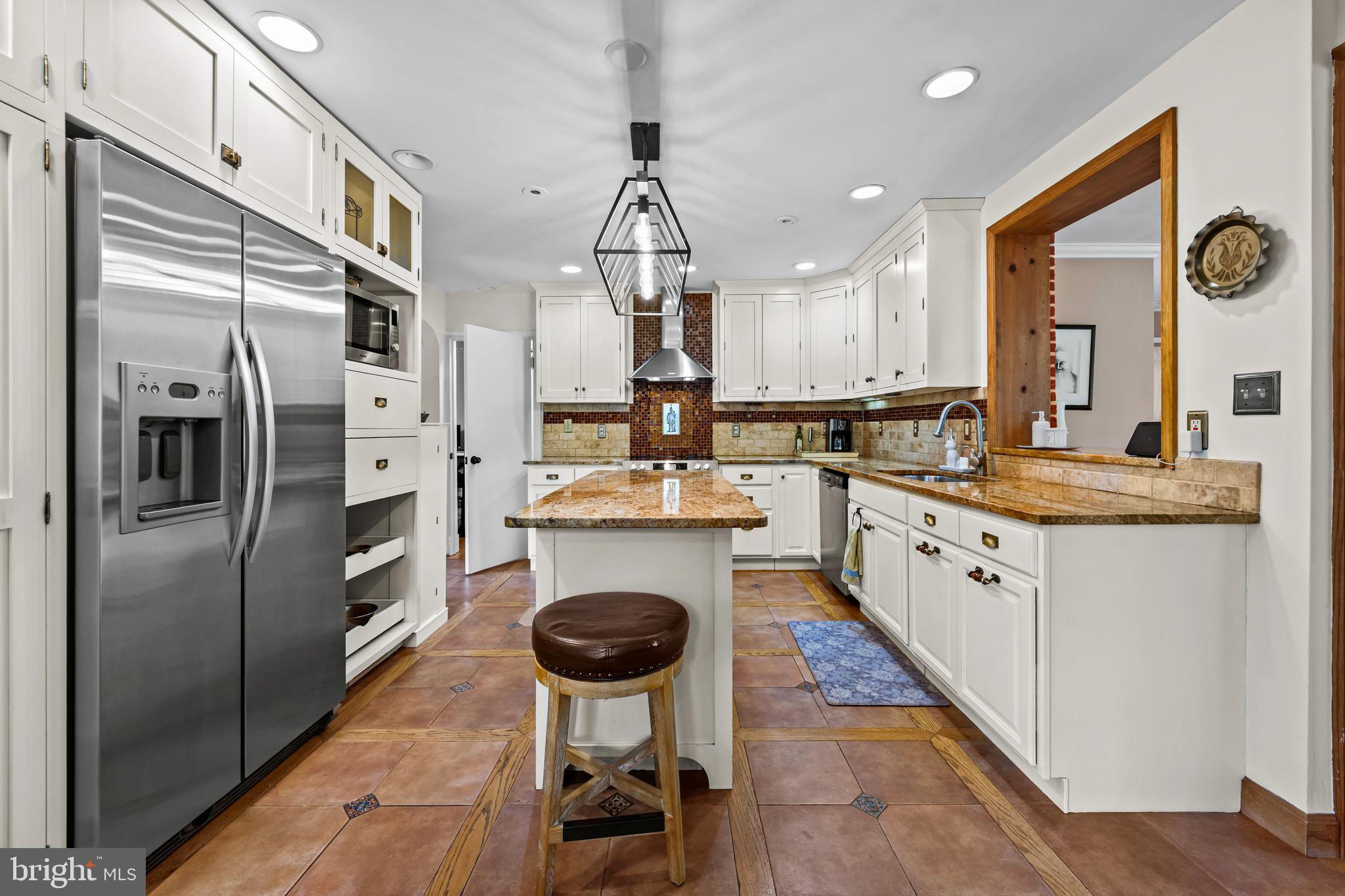 EDMONDSON RIDGE - Residential