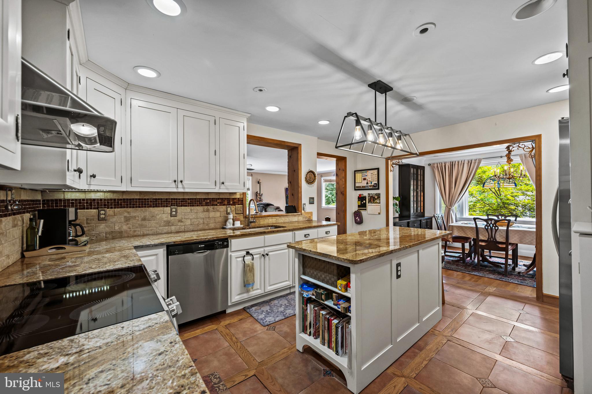 EDMONDSON RIDGE - Residential