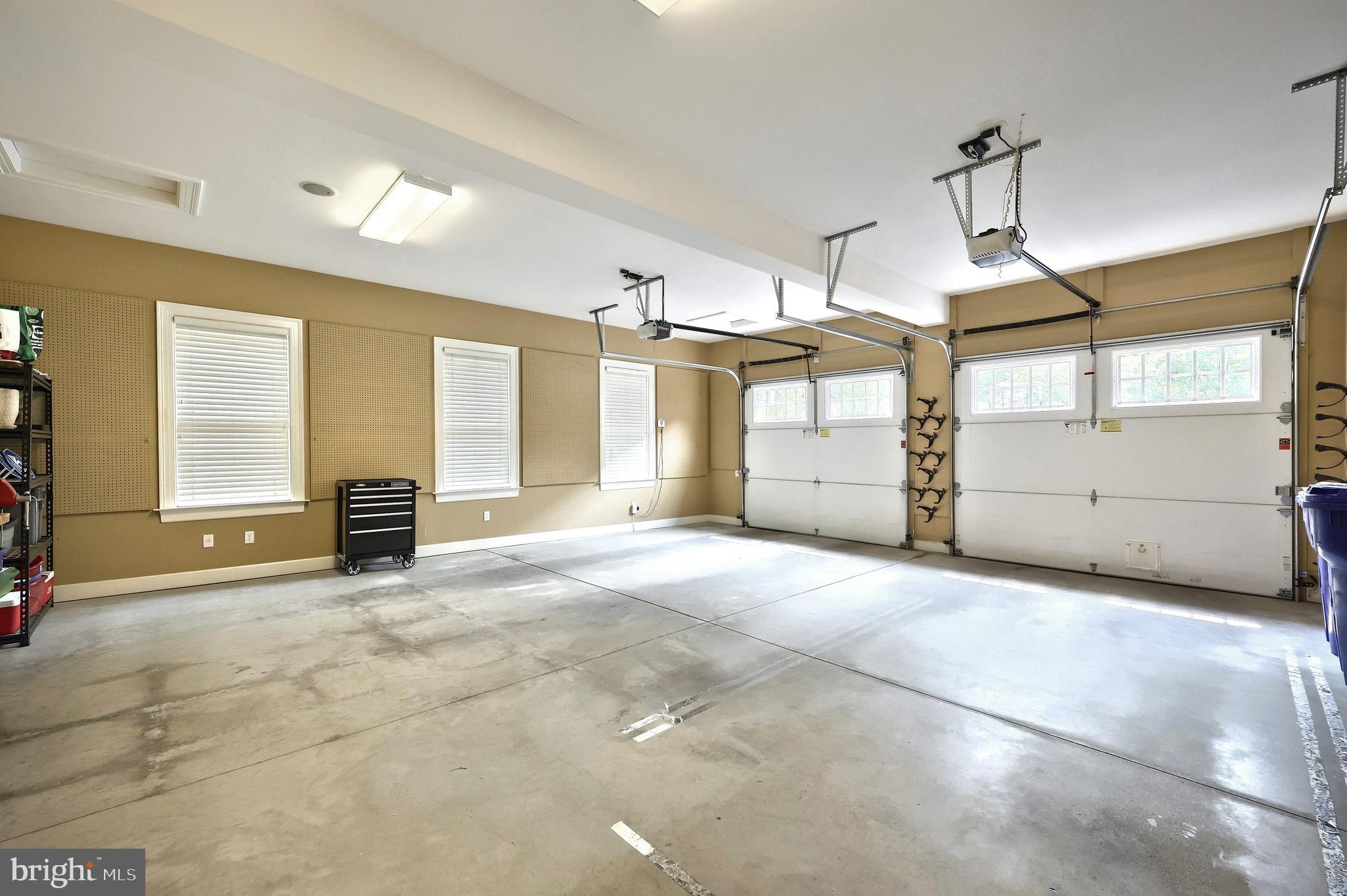 ROSENMILLER FARMS - Residential