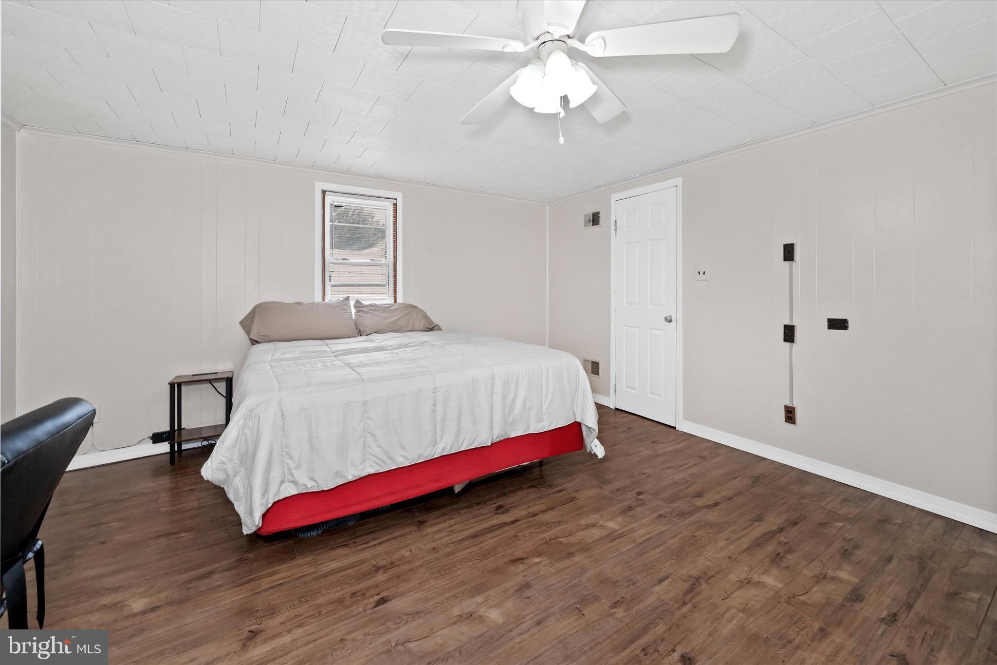 WILM MANOR GARDENS - Residential
