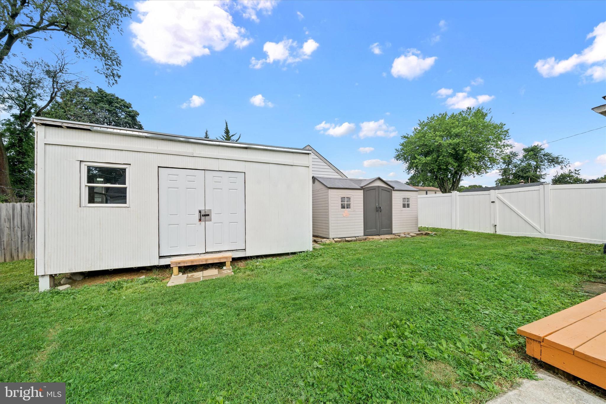 WILM MANOR GARDENS - Residential