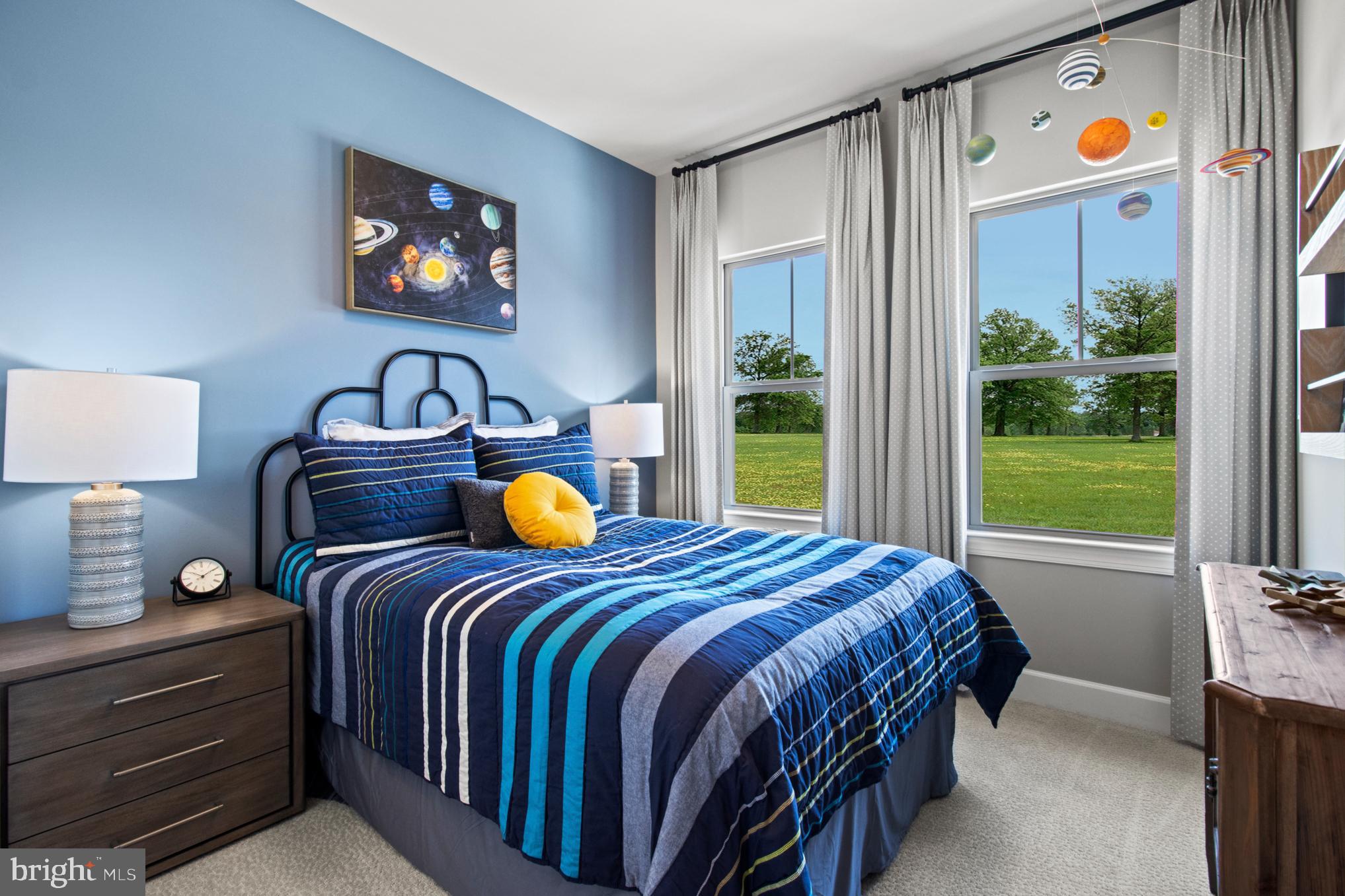 GATEWAY WEST - Residential