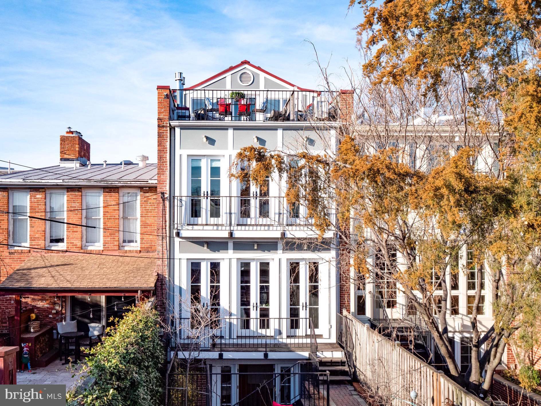 CAPITOL HILL - Residential
