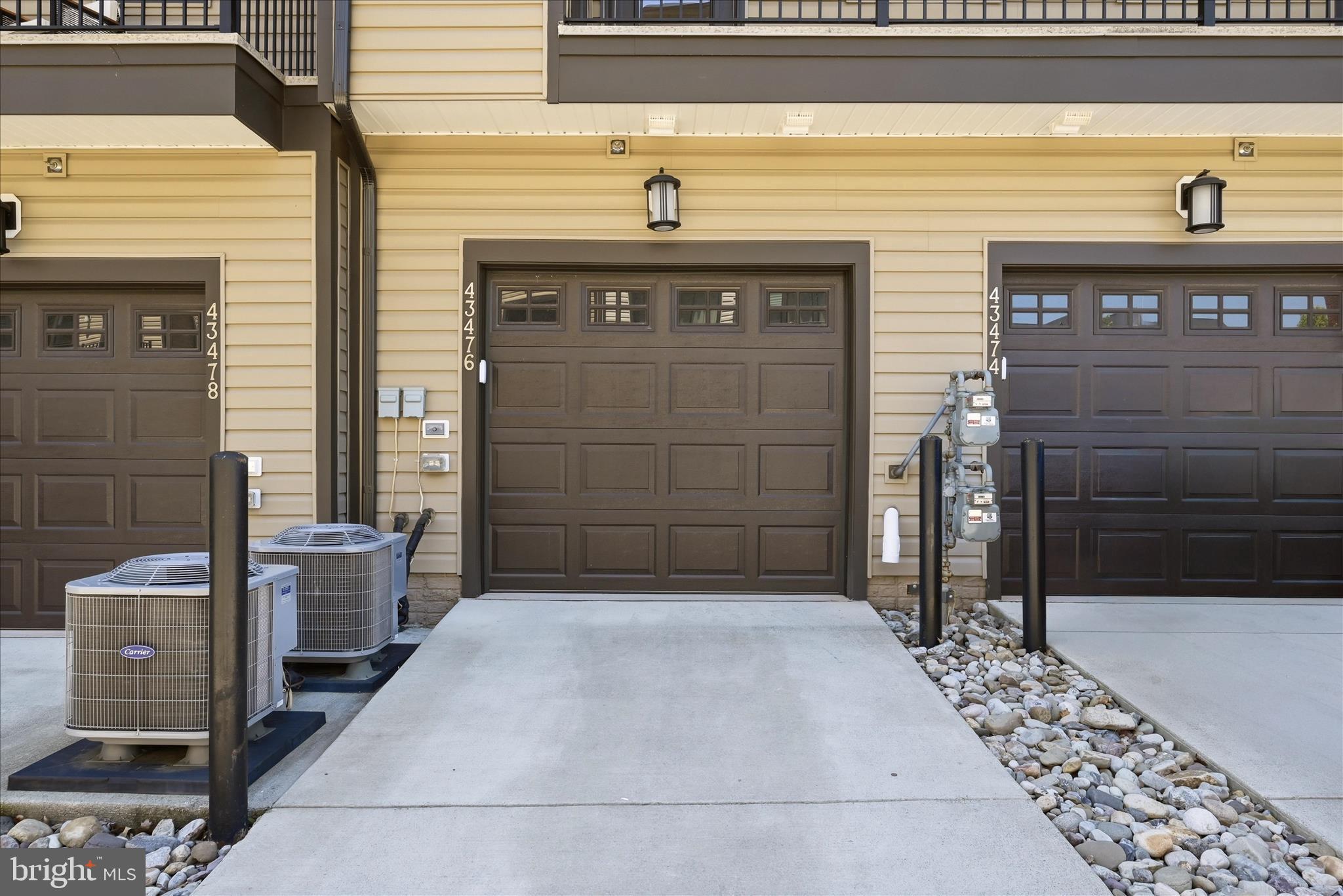 METRO WALK AT MOOREFIELD STATION - Residential