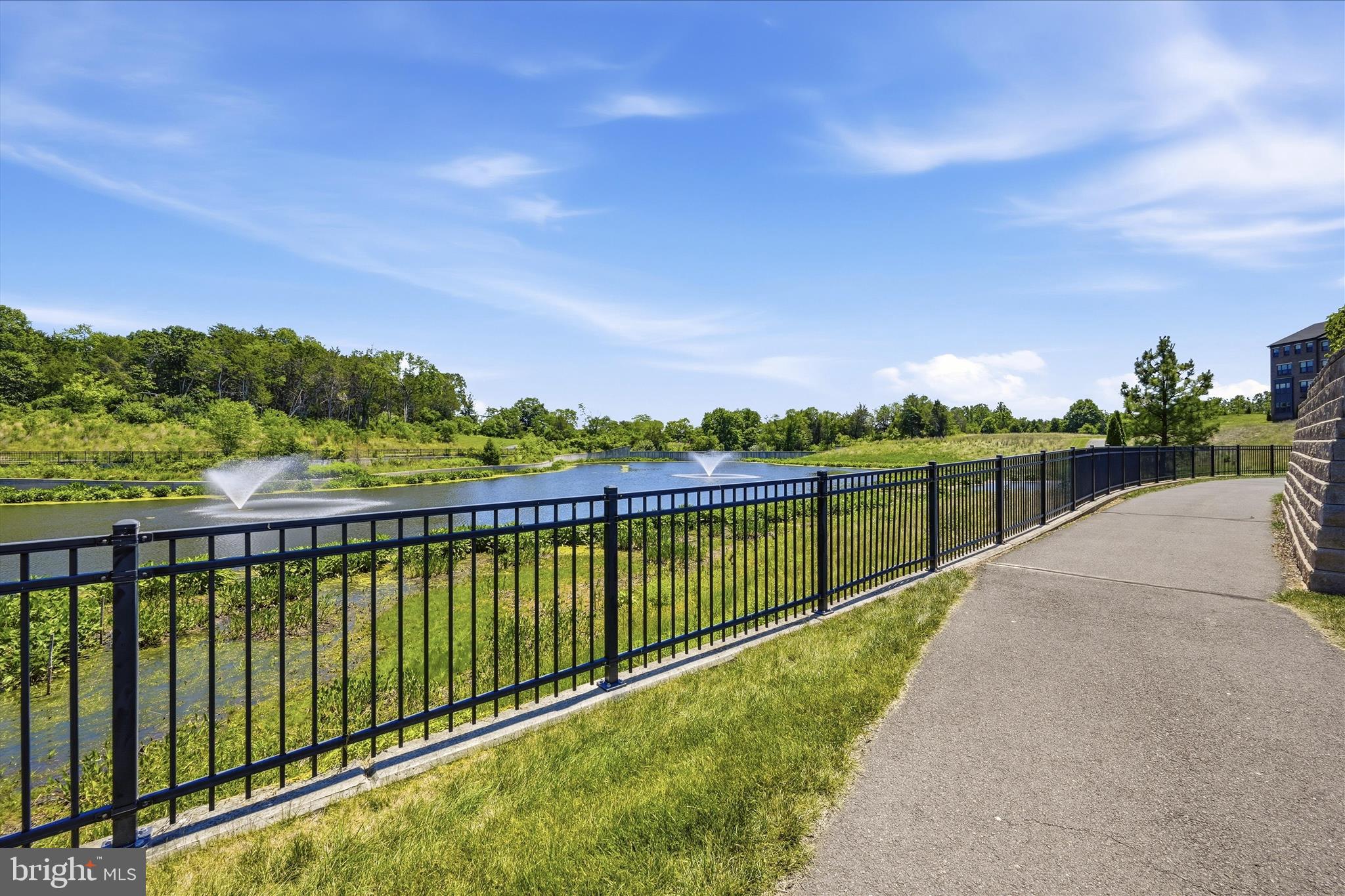 METRO WALK AT MOOREFIELD STATION - Residential