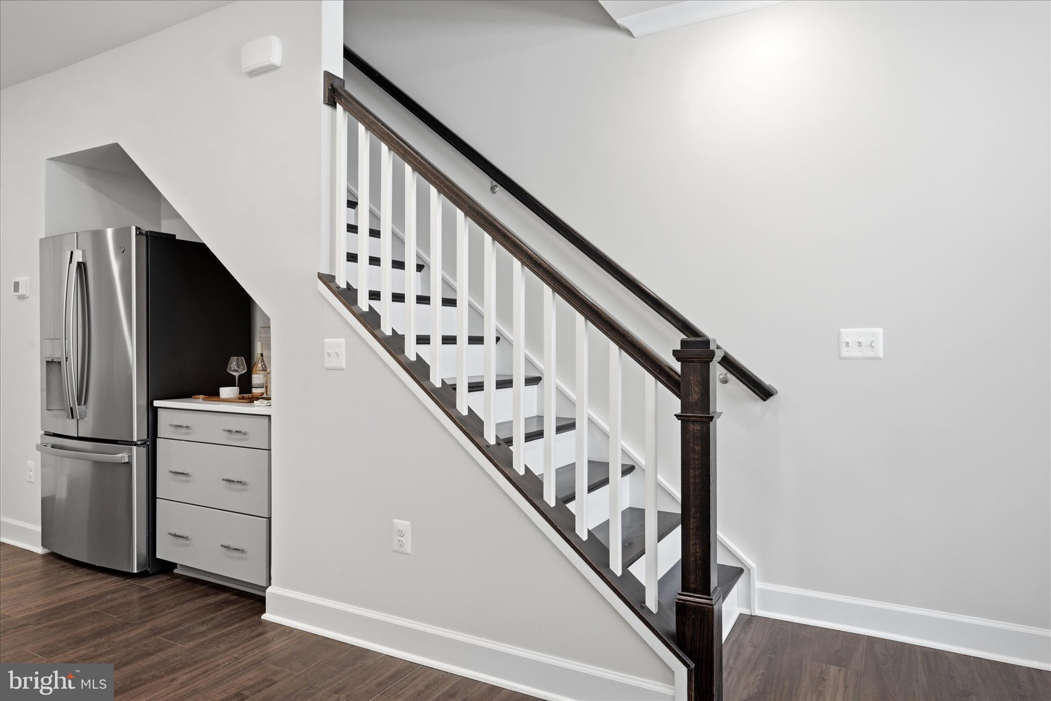 METRO WALK AT MOOREFIELD STATION - Residential