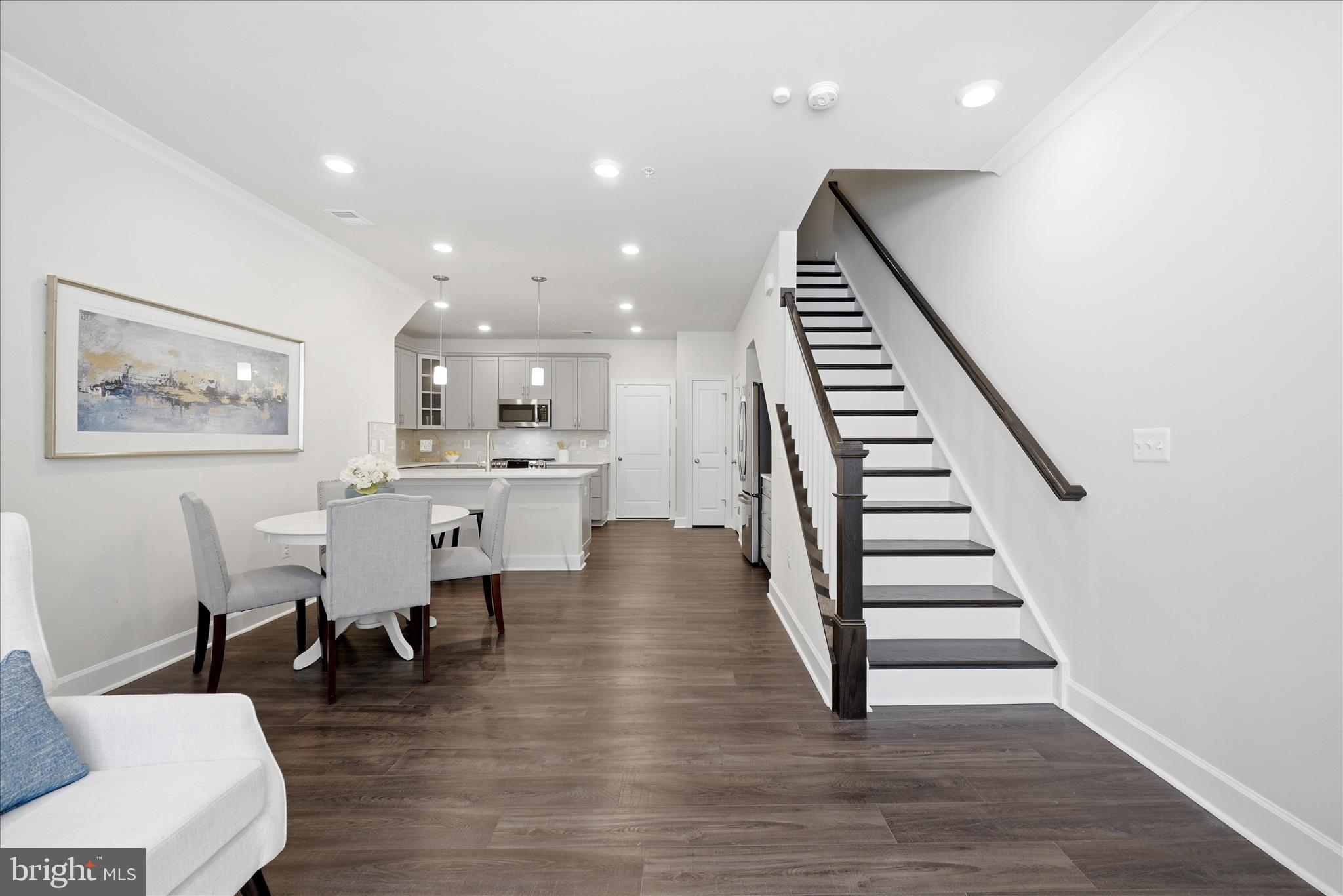 METRO WALK AT MOOREFIELD STATION - Residential