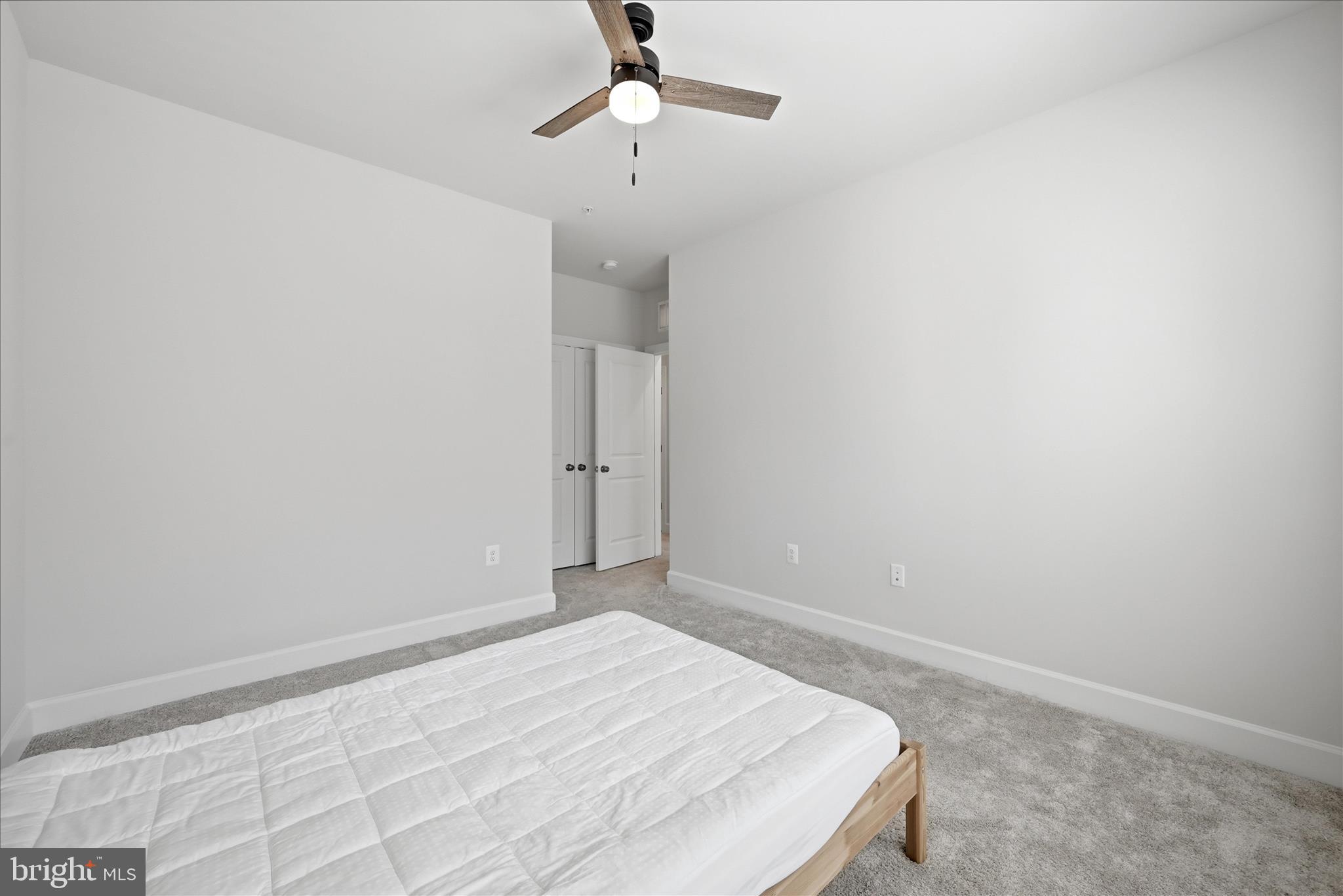 METRO WALK AT MOOREFIELD STATION - Residential