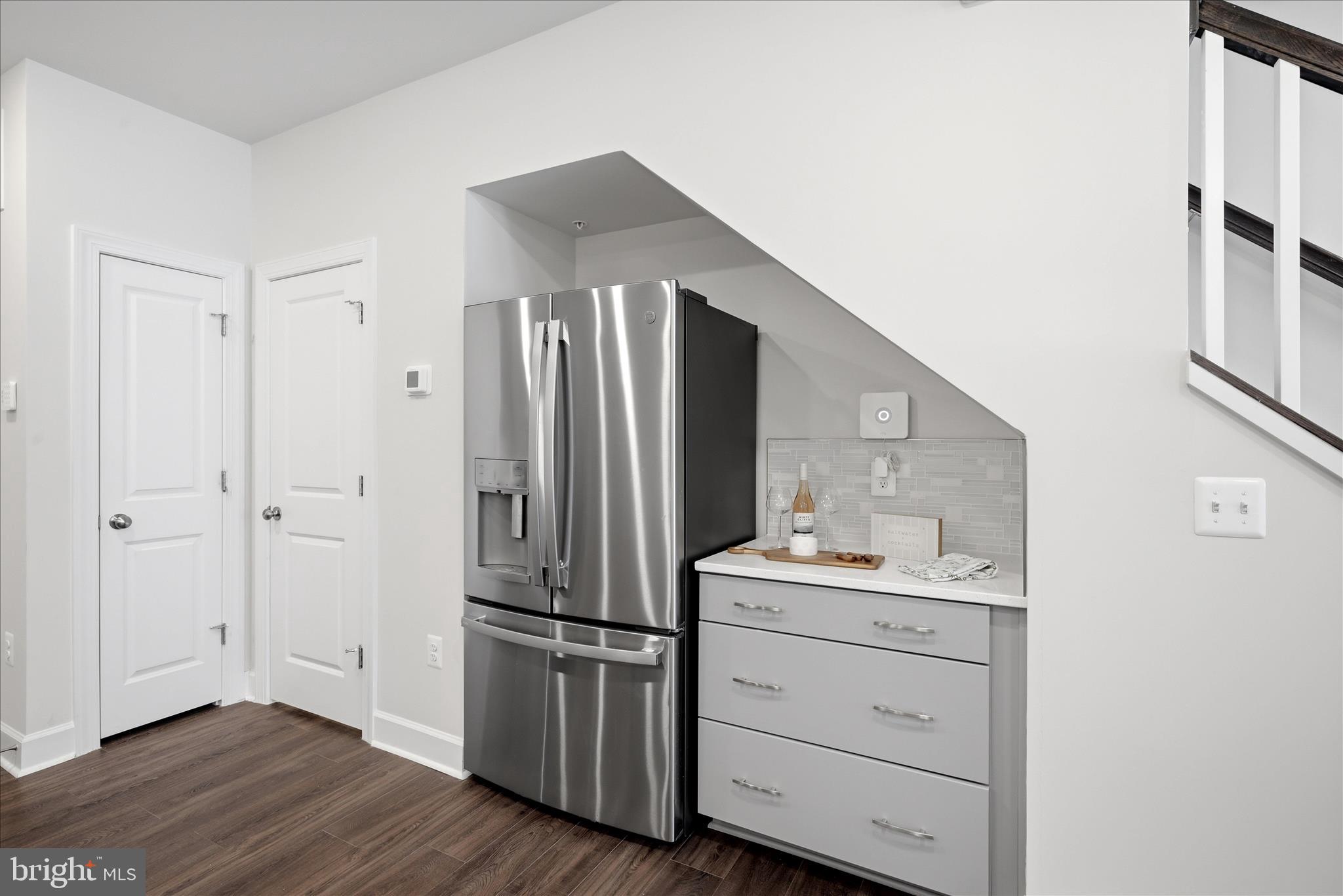 METRO WALK AT MOOREFIELD STATION - Residential