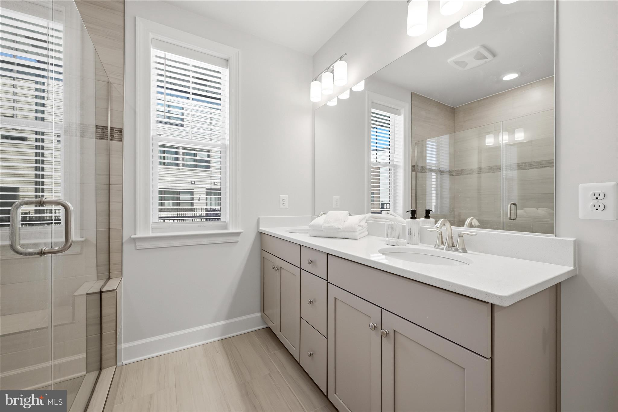 METRO WALK AT MOOREFIELD STATION - Residential