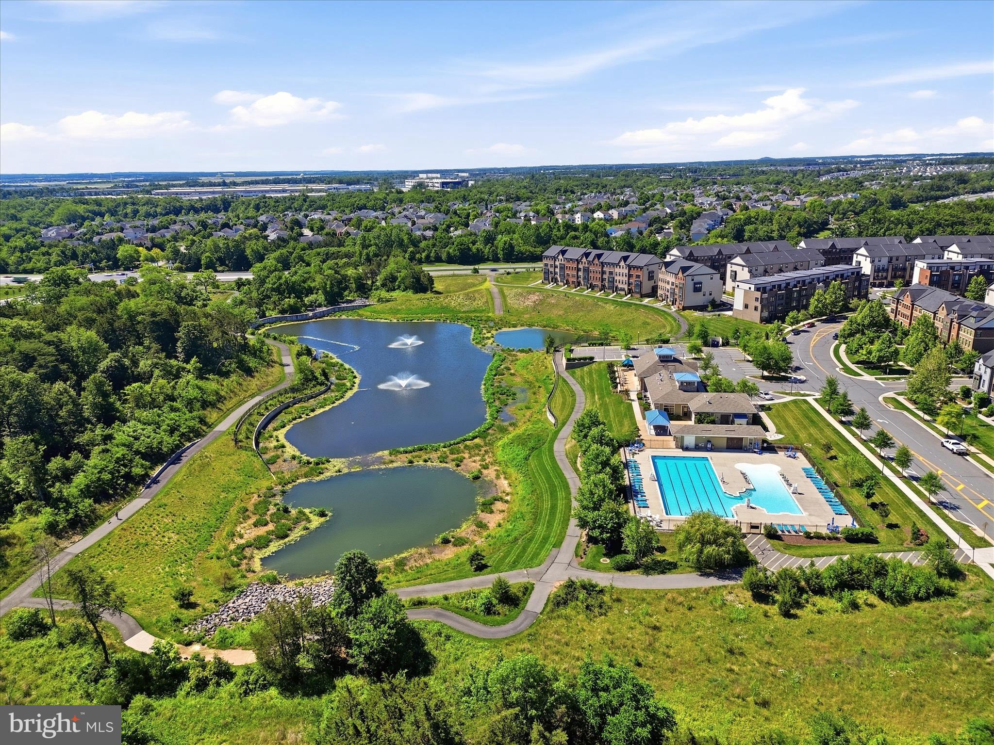 METRO WALK AT MOOREFIELD STATION - Residential