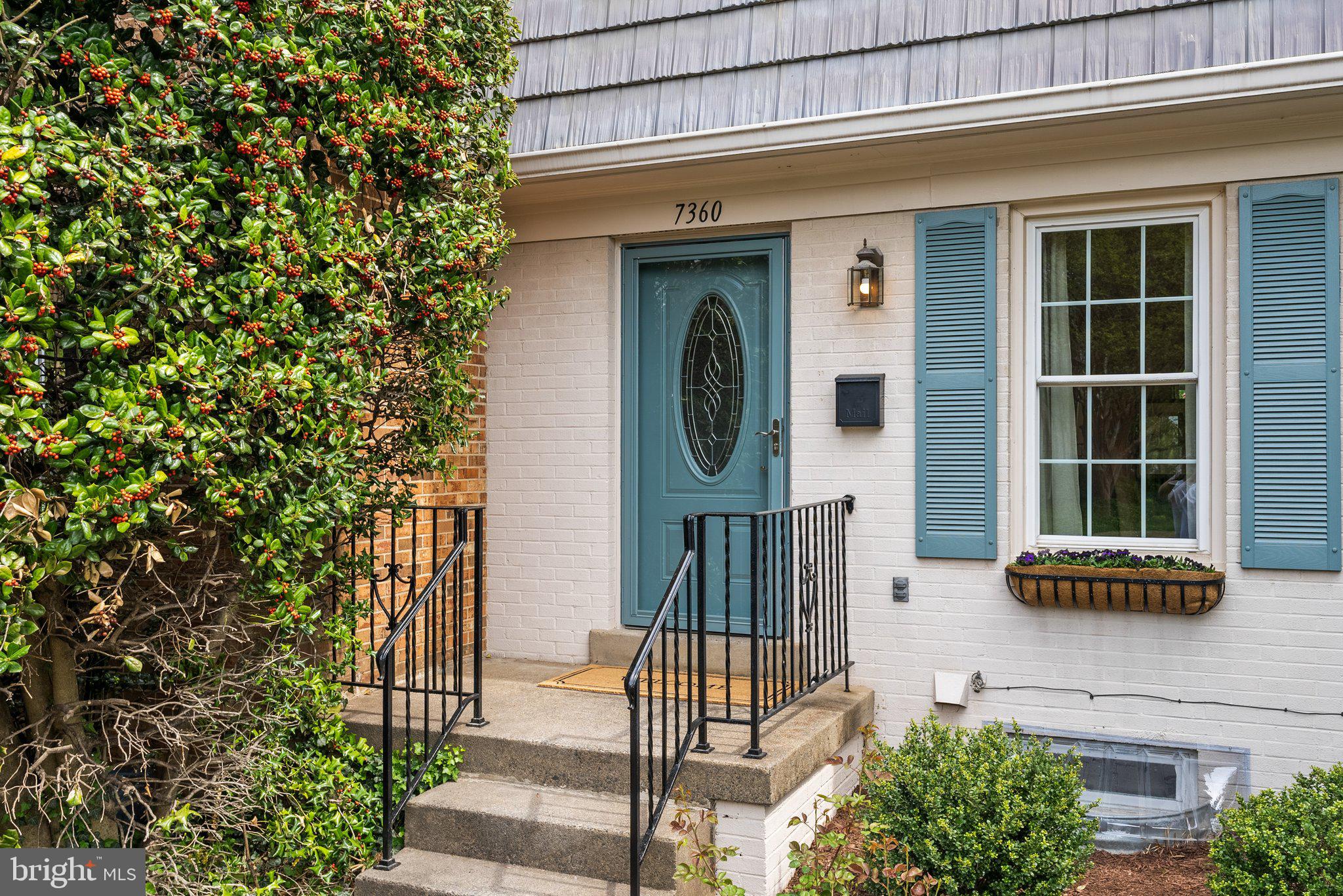 HALLCREST HEIGHTS - Residential